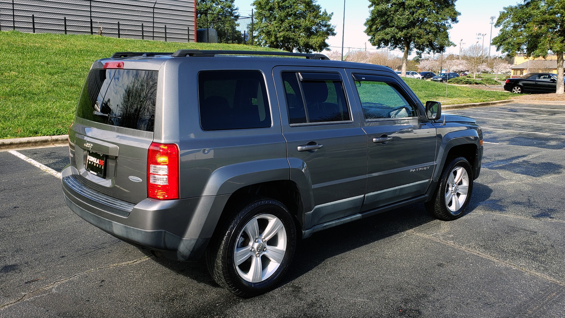 Used 2012 Jeep PATRIOT LATITUDE 4WD / SUNROOF / BOSTON ACOUSTICS SOUND for sale Sold at Formula Imports in Charlotte NC 28227 6