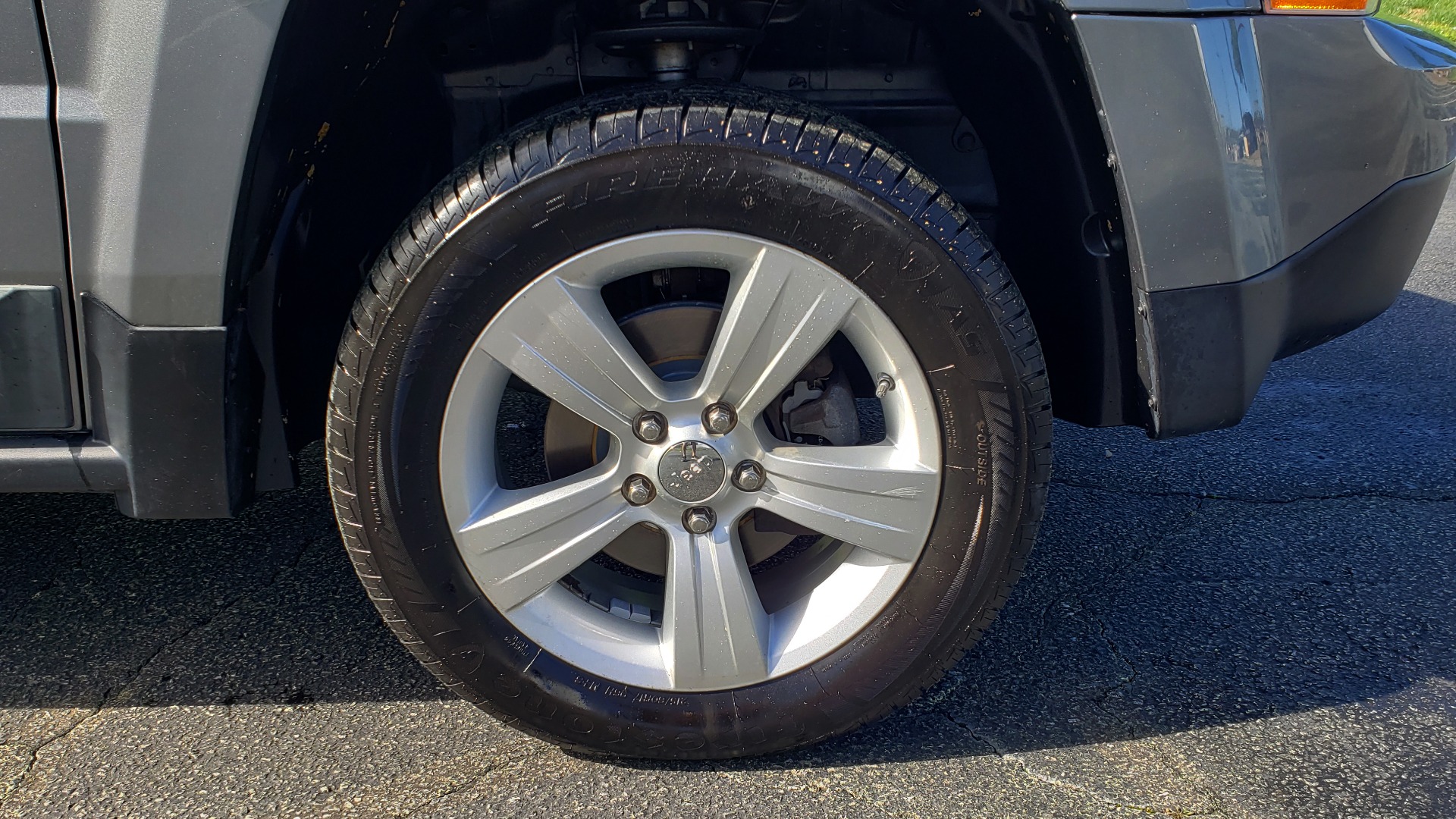 Used 2012 Jeep PATRIOT LATITUDE 4WD / SUNROOF / BOSTON ACOUSTICS SOUND for sale Sold at Formula Imports in Charlotte NC 28227 66