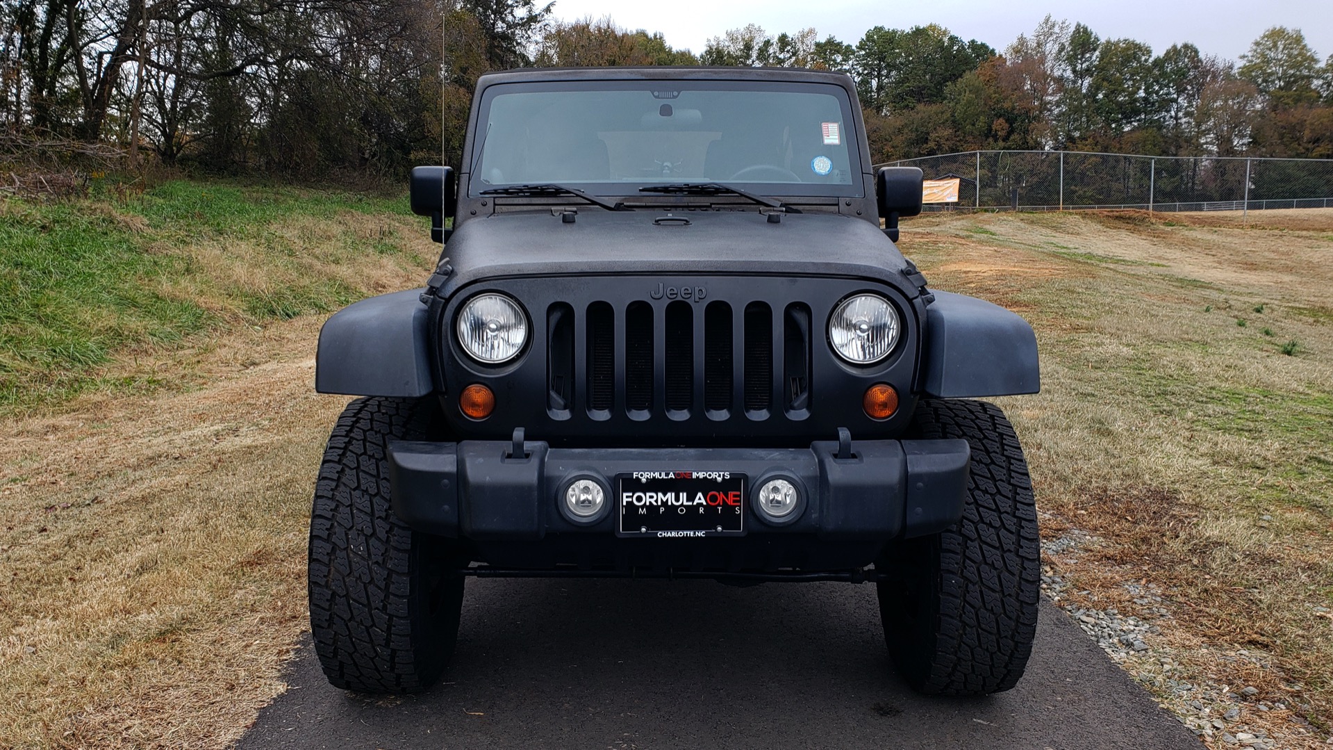 Used 2011 Jeep WRANGLER UNLIMITED / V6 / AUTO / SPORT 4X4 for sale Sold at Formula Imports in Charlotte NC 28227 10