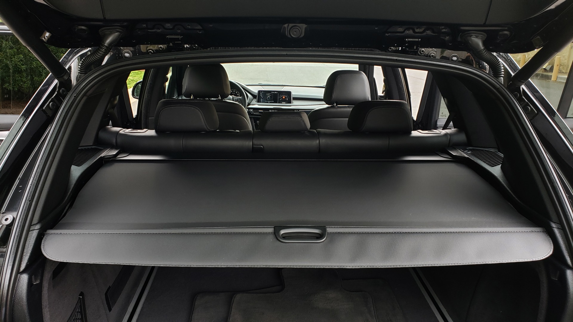Used 2017 BMW X5 XDRIVE35I / NAV / SUNROOF / DRVR ASST / HEADS-UP / REARVIEW for sale Sold at Formula Imports in Charlotte NC 28227 16