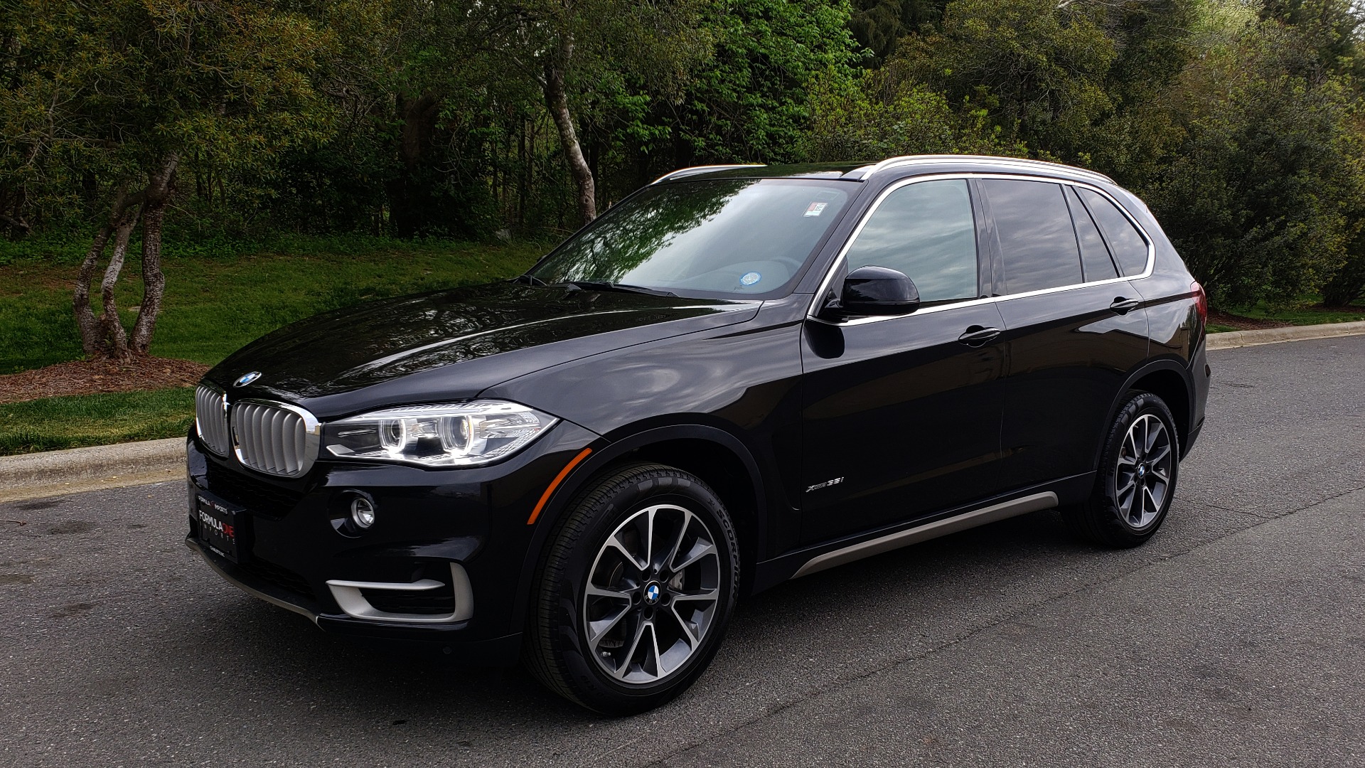 Used 2017 BMW X5 XDRIVE35I / NAV / SUNROOF / DRVR ASST / HEADS-UP / REARVIEW for sale Sold at Formula Imports in Charlotte NC 28227 1