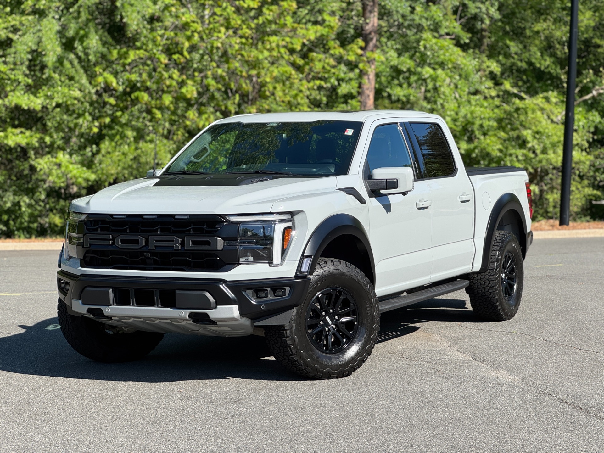 Used 2024 Ford F-150 Raptor 4WD SuperCrew TWIN PANEL MOONROOF / 17IN WHEELS / 801A EQUIP. for sale $79,999 at Formula Imports in Charlotte NC 28227 1