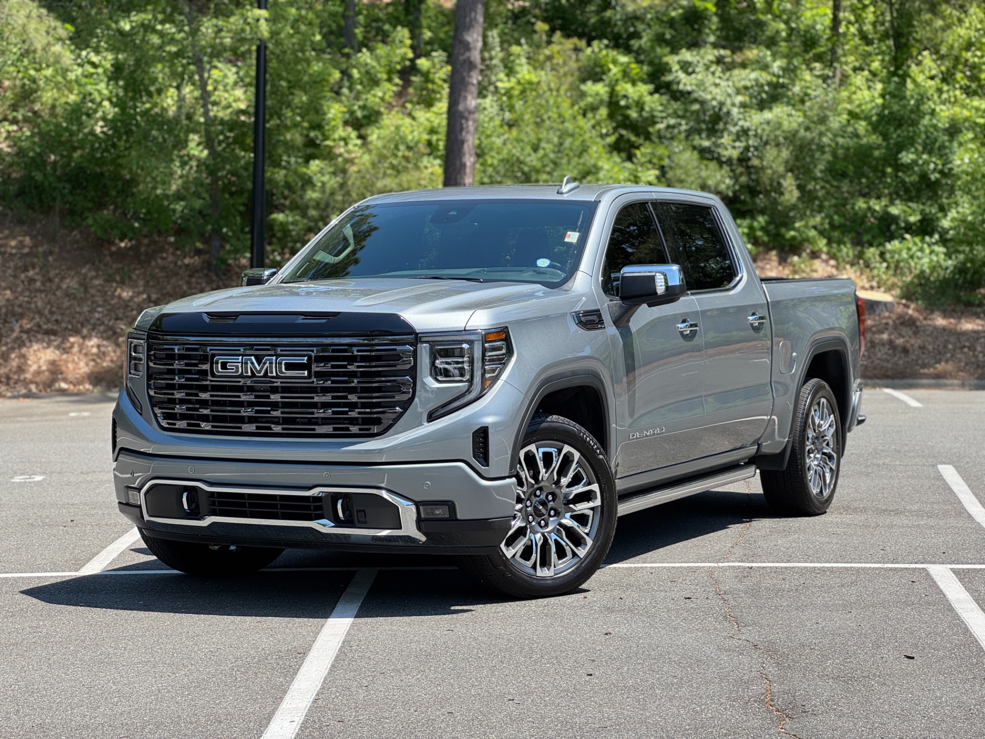 2026 GMC Sierra 4WD Crew Cab Short Box Denali Ultimate's photo
