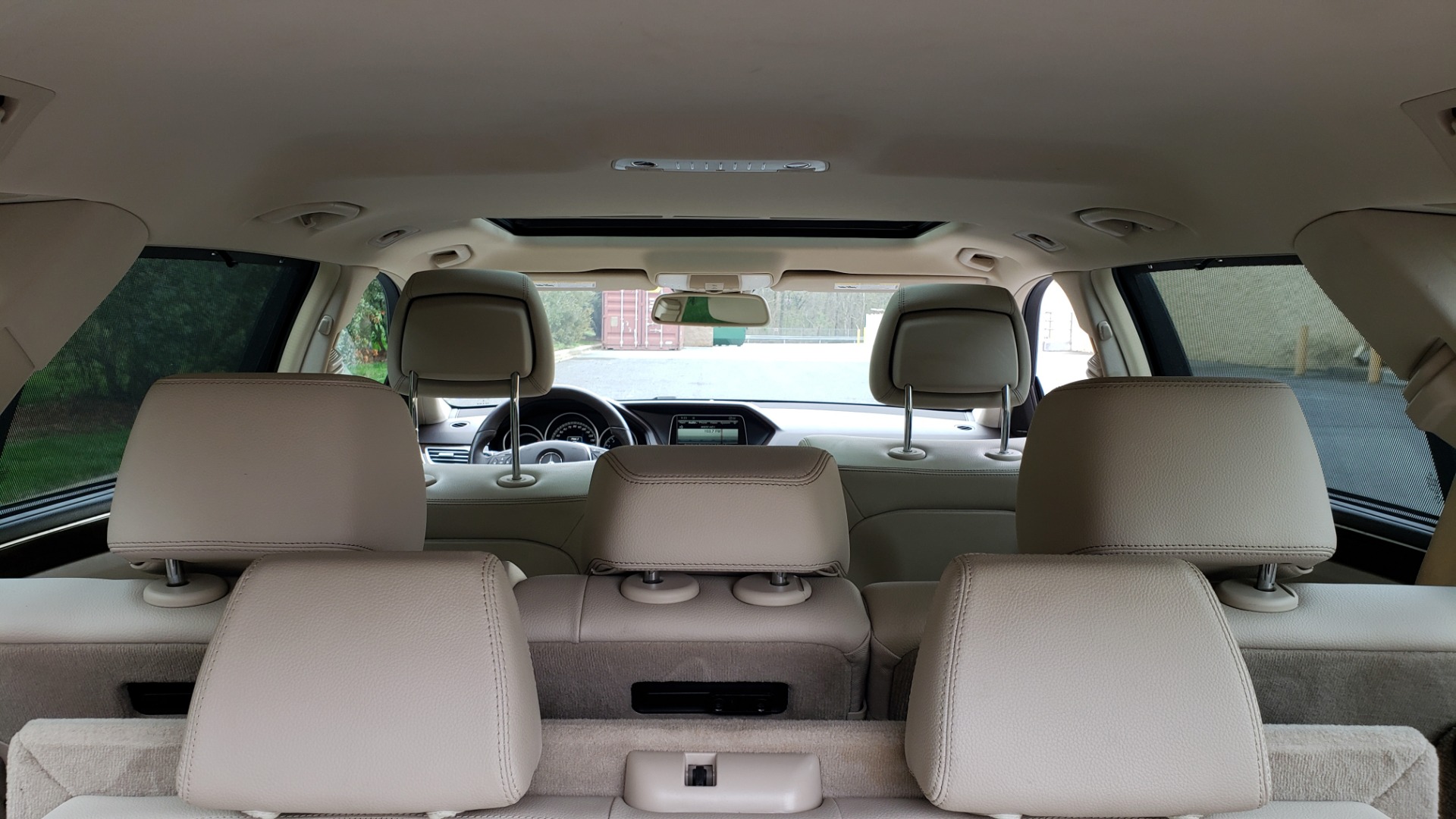 Used 2014 Mercedes-Benz E-Class E 350 4MATIC PREMIUM / NAV / SUNROOF / REARVIEW / 3-ROW for sale Sold at Formula Imports in Charlotte NC 28227 20
