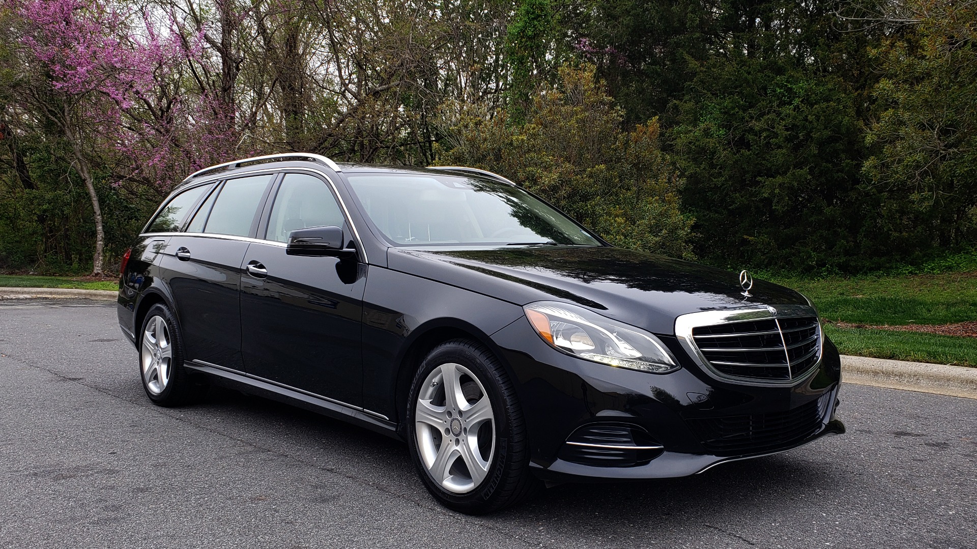 Used 2014 Mercedes-Benz E-Class E 350 4MATIC PREMIUM / NAV / SUNROOF / REARVIEW / 3-ROW for sale Sold at Formula Imports in Charlotte NC 28227 4