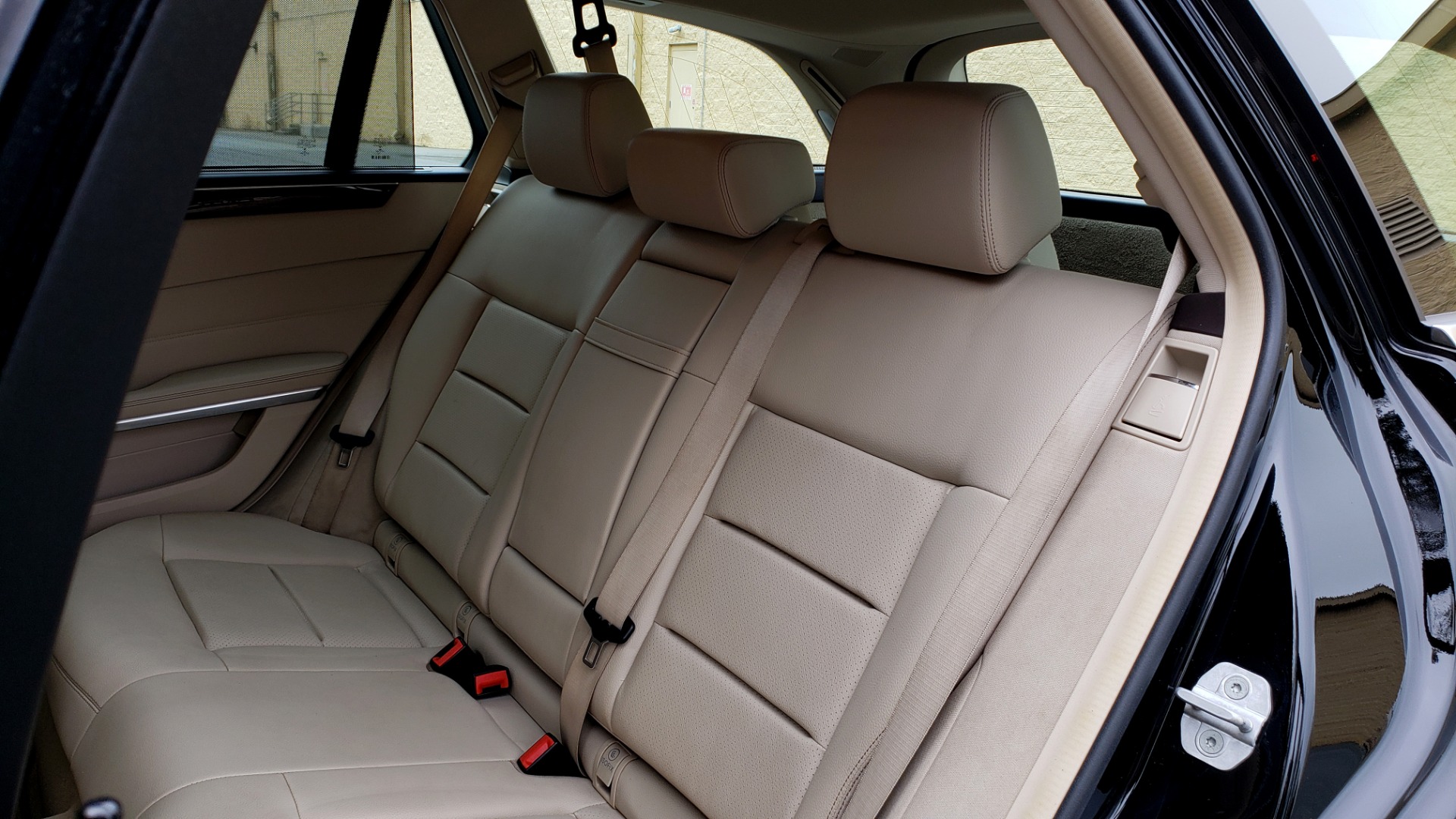 Used 2014 Mercedes-Benz E-Class E 350 4MATIC PREMIUM / NAV / SUNROOF / REARVIEW / 3-ROW for sale Sold at Formula Imports in Charlotte NC 28227 65