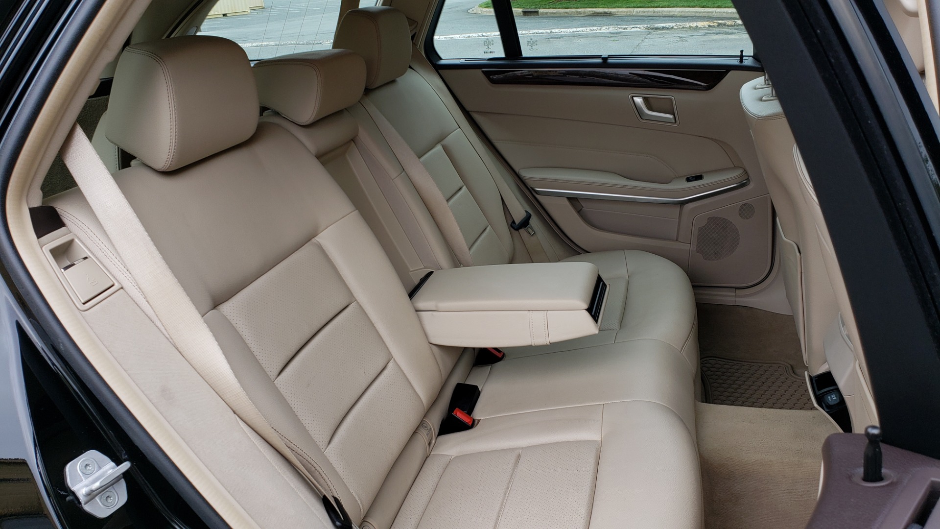 Used 2014 Mercedes-Benz E-Class E 350 4MATIC PREMIUM / NAV / SUNROOF / REARVIEW / 3-ROW for sale Sold at Formula Imports in Charlotte NC 28227 78