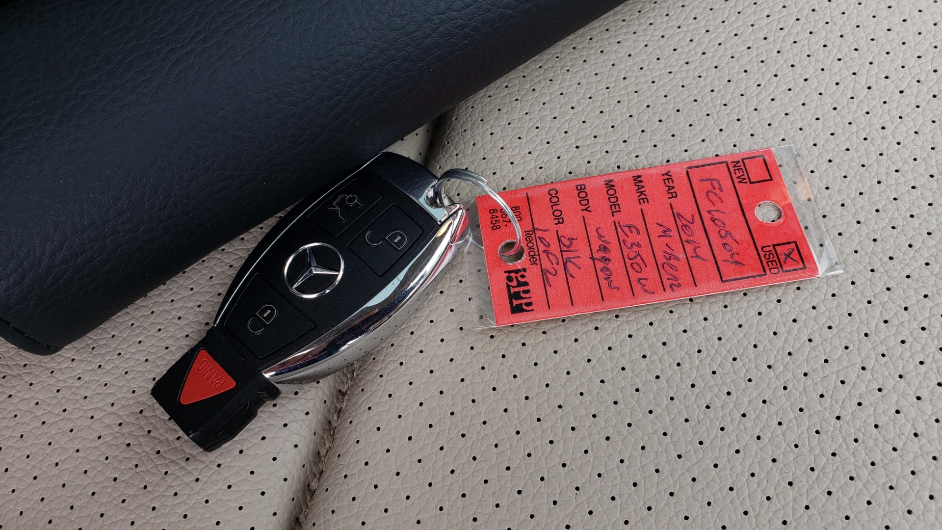 Used 2014 Mercedes-Benz E-Class E 350 4MATIC PREMIUM / NAV / SUNROOF / REARVIEW / 3-ROW for sale Sold at Formula Imports in Charlotte NC 28227 97