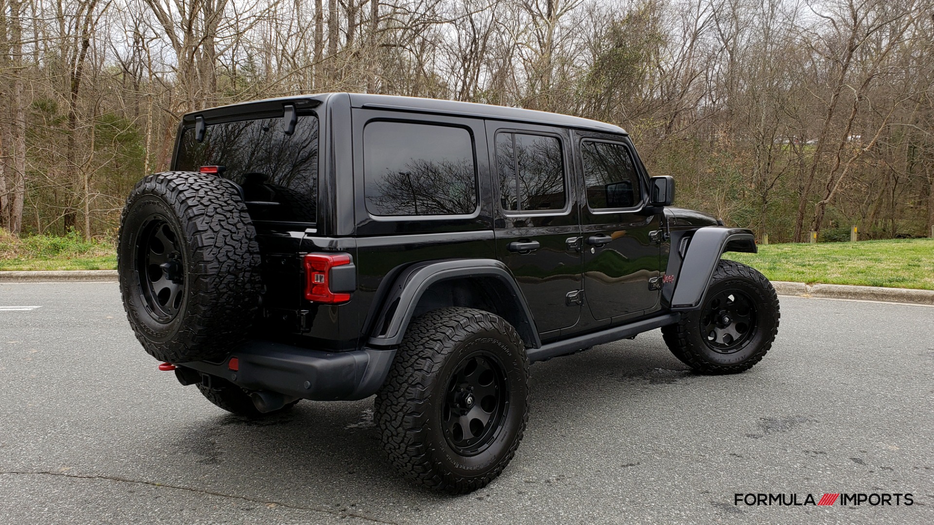 Used 2019 Jeep WRANGLER UNLIMITED RUBICON 4WD / V6 / 8-SPD AUTO / NAV / PWR TOP / REARVIEW for sale Sold at Formula Imports in Charlotte NC 28227 11