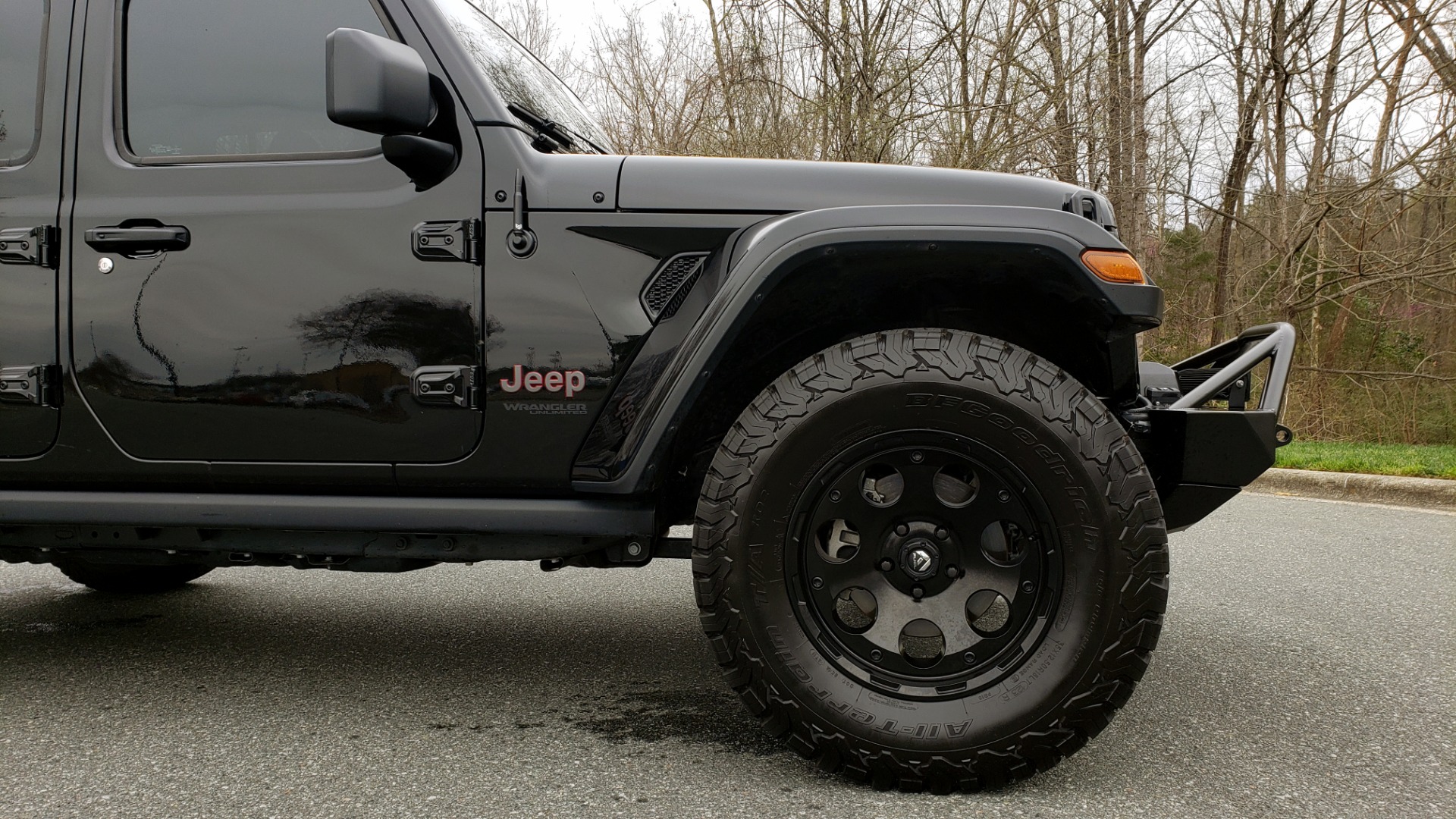 Used 2019 Jeep WRANGLER UNLIMITED RUBICON 4WD / V6 / 8-SPD AUTO / NAV / PWR TOP / REARVIEW for sale Sold at Formula Imports in Charlotte NC 28227 17