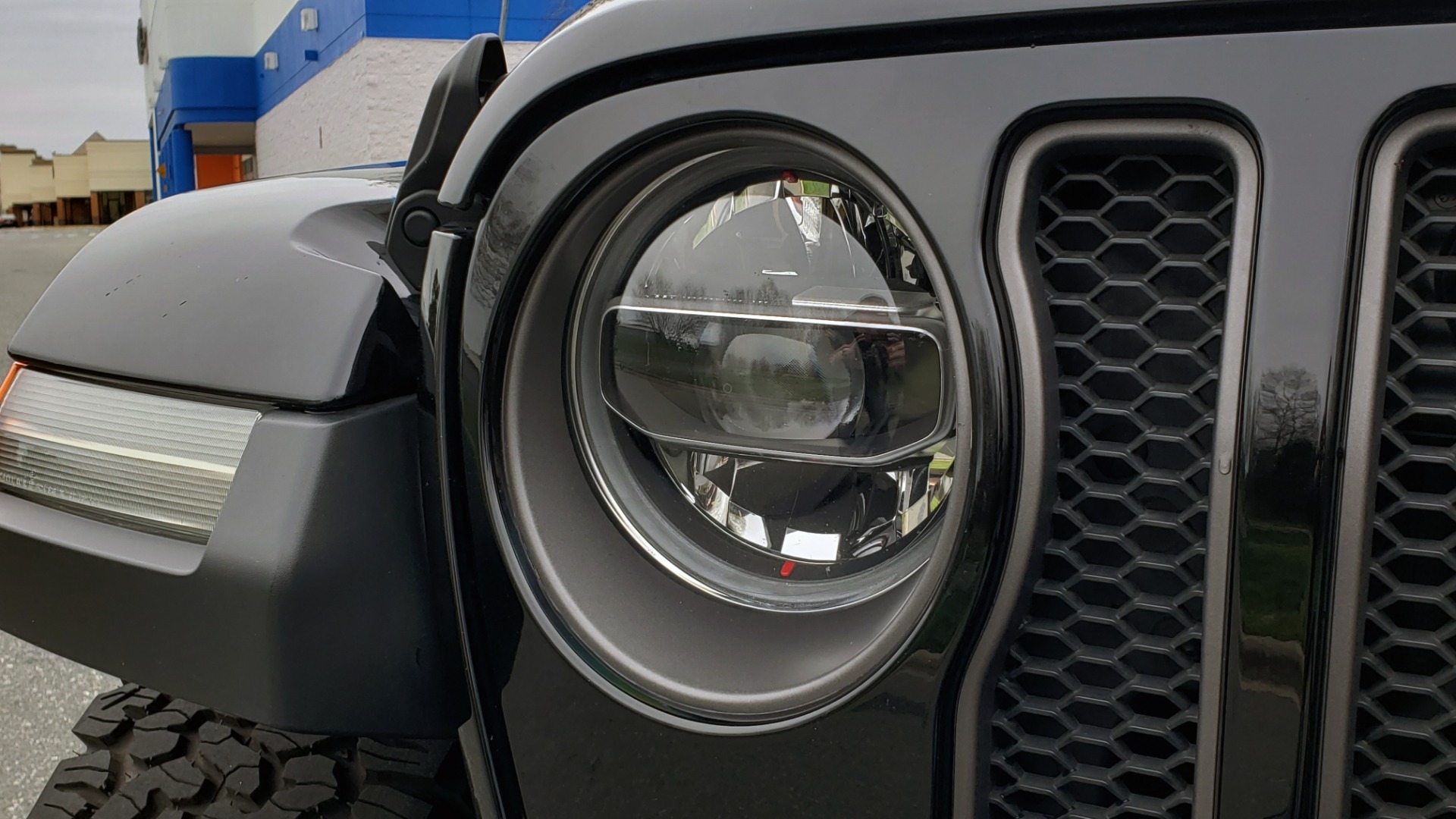 Used 2019 Jeep WRANGLER UNLIMITED RUBICON 4WD / V6 / 8-SPD AUTO / NAV / PWR TOP / REARVIEW for sale Sold at Formula Imports in Charlotte NC 28227 24