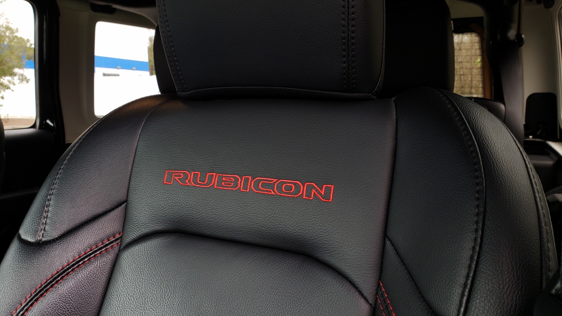Used 2019 Jeep WRANGLER UNLIMITED RUBICON 4WD / V6 / 8-SPD AUTO / NAV / PWR TOP / REARVIEW for sale Sold at Formula Imports in Charlotte NC 28227 54