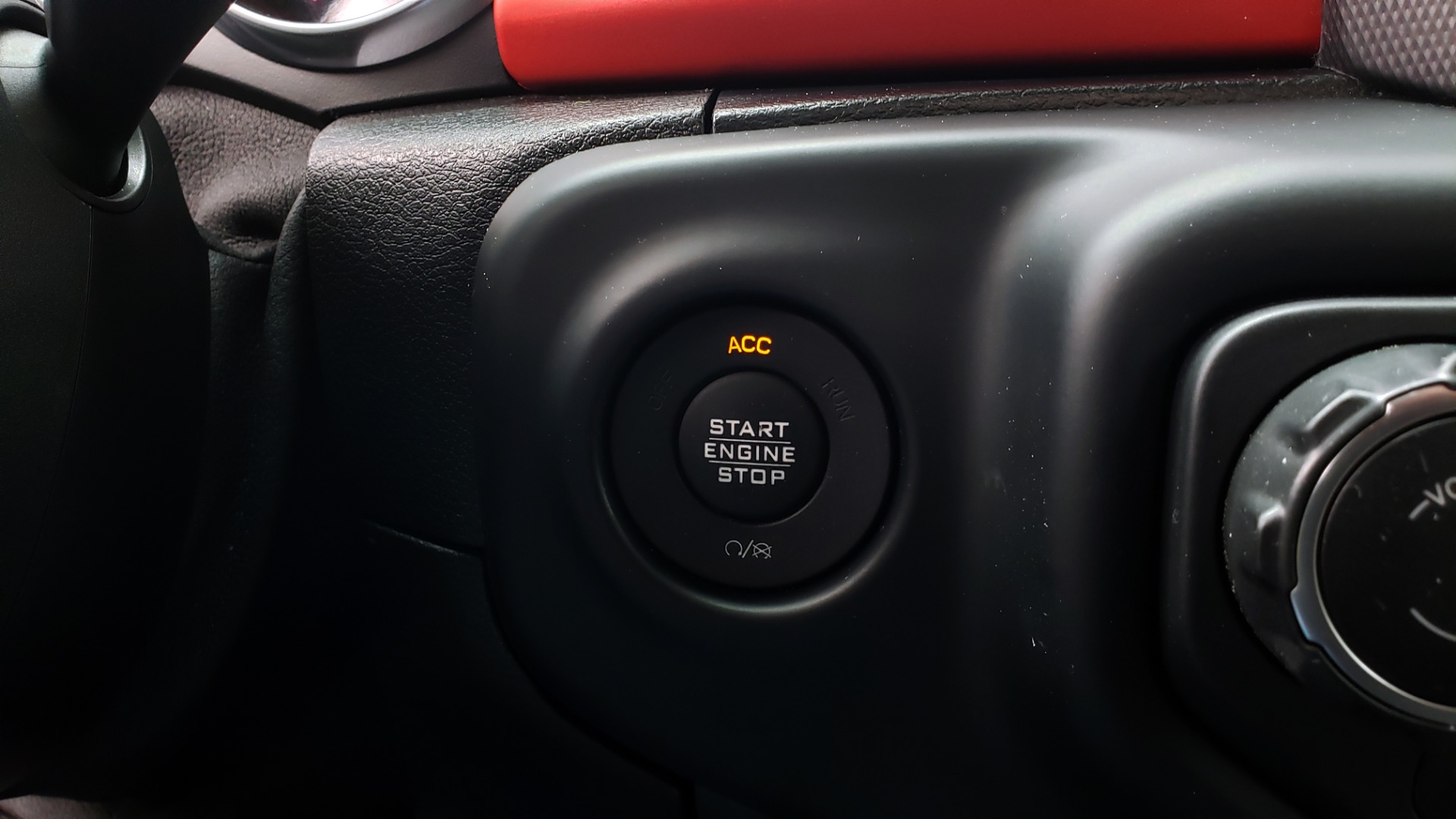 Used 2019 Jeep WRANGLER UNLIMITED RUBICON 4WD / V6 / 8-SPD AUTO / NAV / PWR TOP / REARVIEW for sale Sold at Formula Imports in Charlotte NC 28227 60
