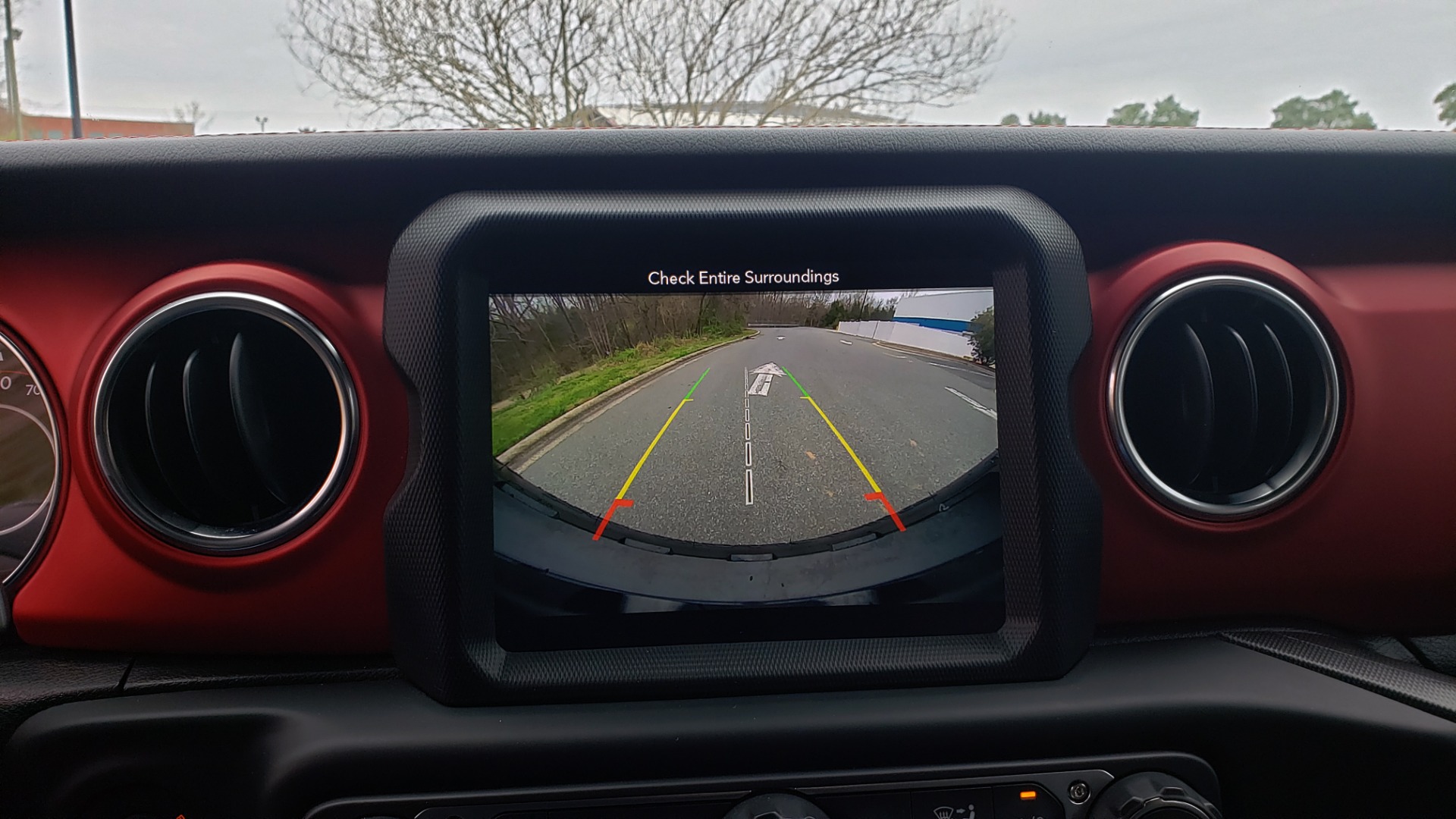 Used 2019 Jeep WRANGLER UNLIMITED RUBICON 4WD / V6 / 8-SPD AUTO / NAV / PWR TOP / REARVIEW for sale Sold at Formula Imports in Charlotte NC 28227 64