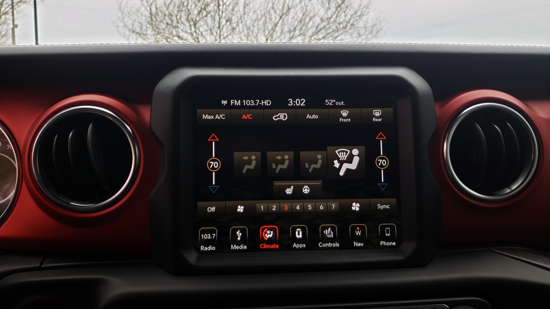 Used 2019 Jeep WRANGLER UNLIMITED RUBICON 4WD / V6 / 8-SPD AUTO / NAV / PWR TOP / REARVIEW for sale Sold at Formula Imports in Charlotte NC 28227 67