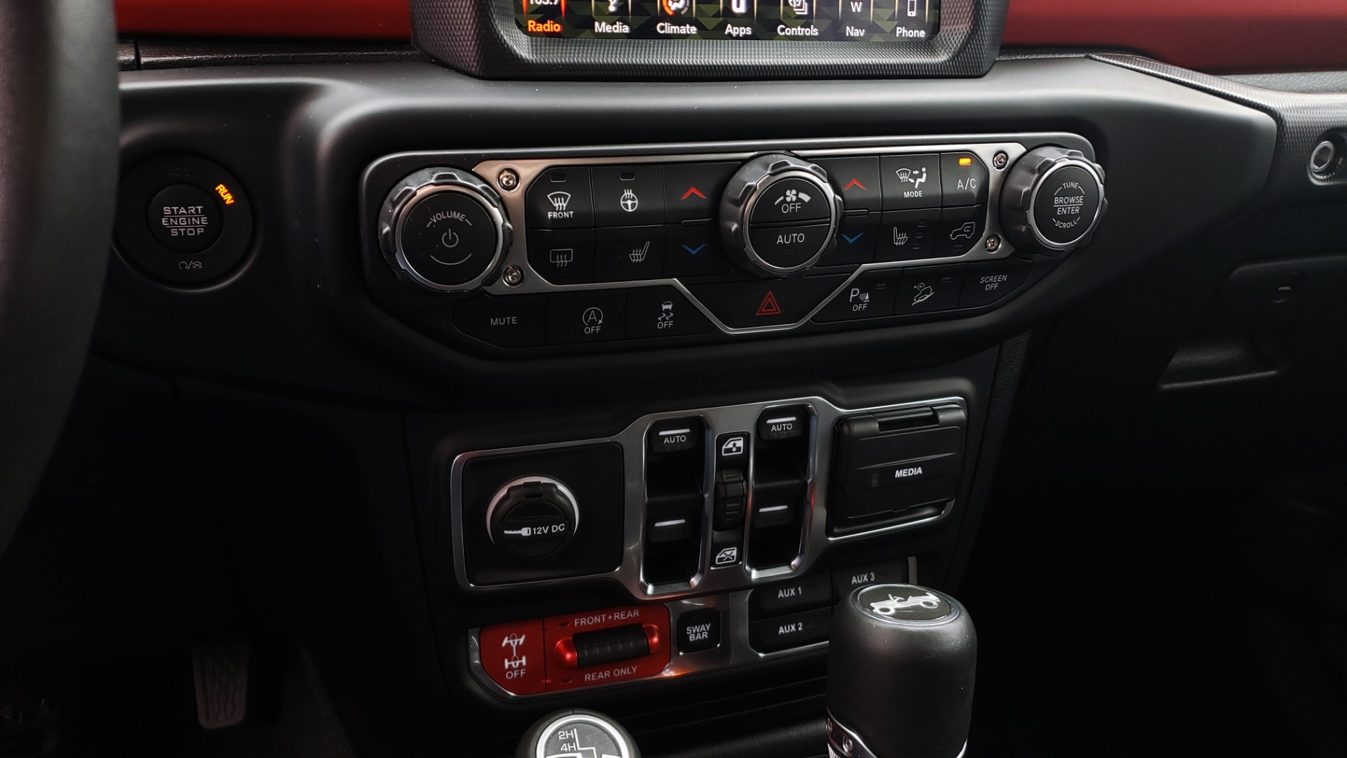 Used 2019 Jeep WRANGLER UNLIMITED RUBICON 4WD / V6 / 8-SPD AUTO / NAV / PWR TOP / REARVIEW for sale Sold at Formula Imports in Charlotte NC 28227 68