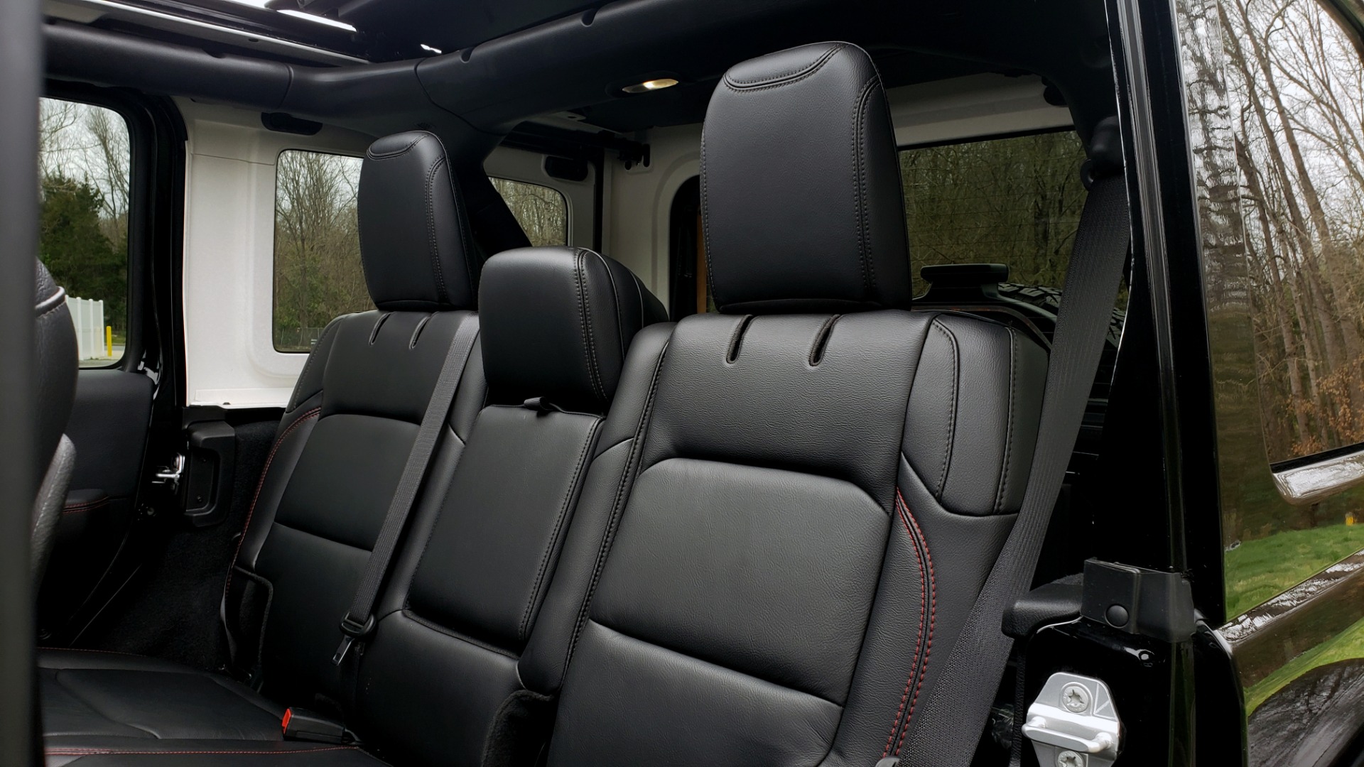 Used 2019 Jeep WRANGLER UNLIMITED RUBICON 4WD / V6 / 8-SPD AUTO / NAV / PWR TOP / REARVIEW for sale Sold at Formula Imports in Charlotte NC 28227 85