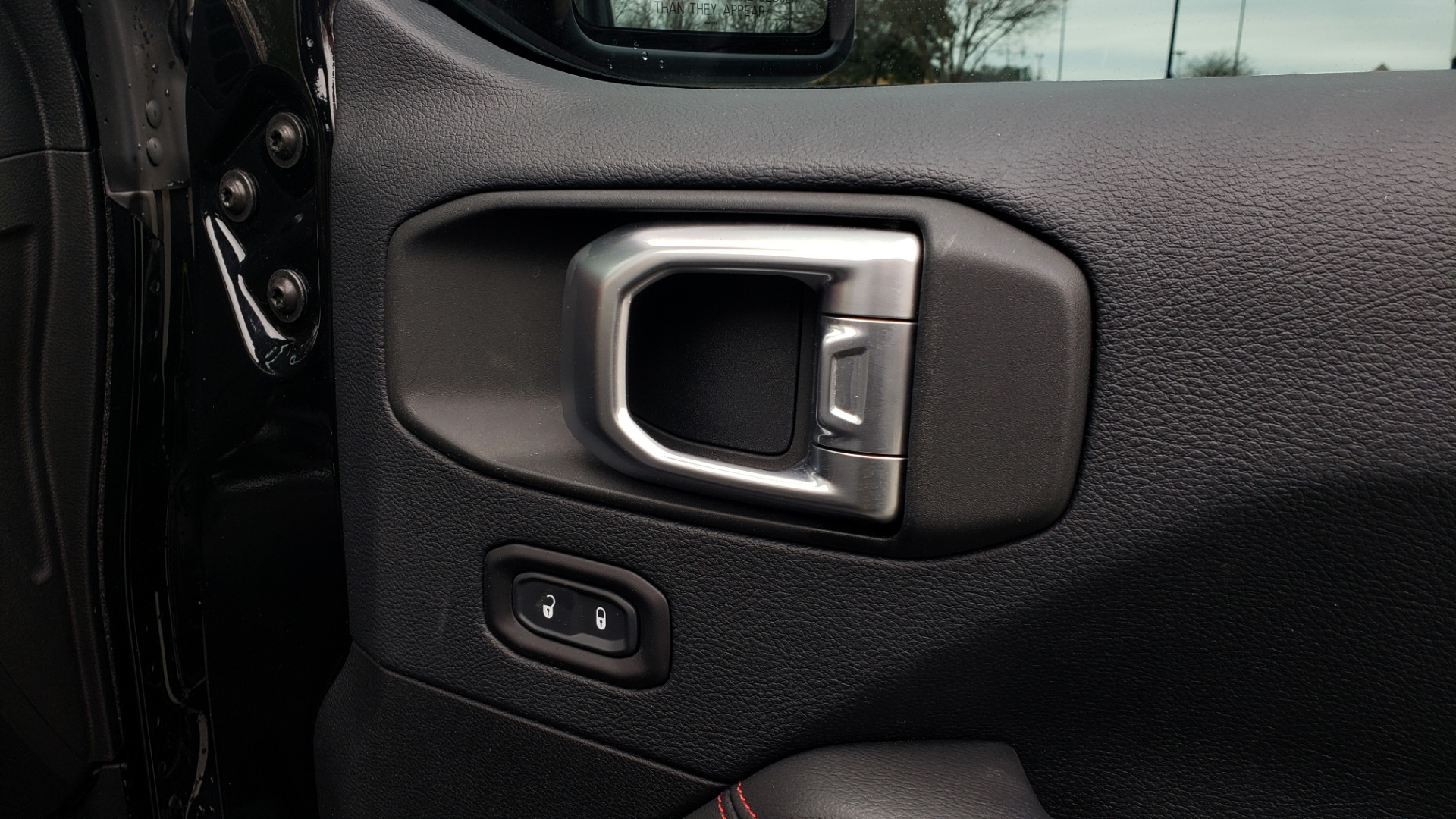 Used 2019 Jeep WRANGLER UNLIMITED RUBICON 4WD / V6 / 8-SPD AUTO / NAV / PWR TOP / REARVIEW for sale Sold at Formula Imports in Charlotte NC 28227 88
