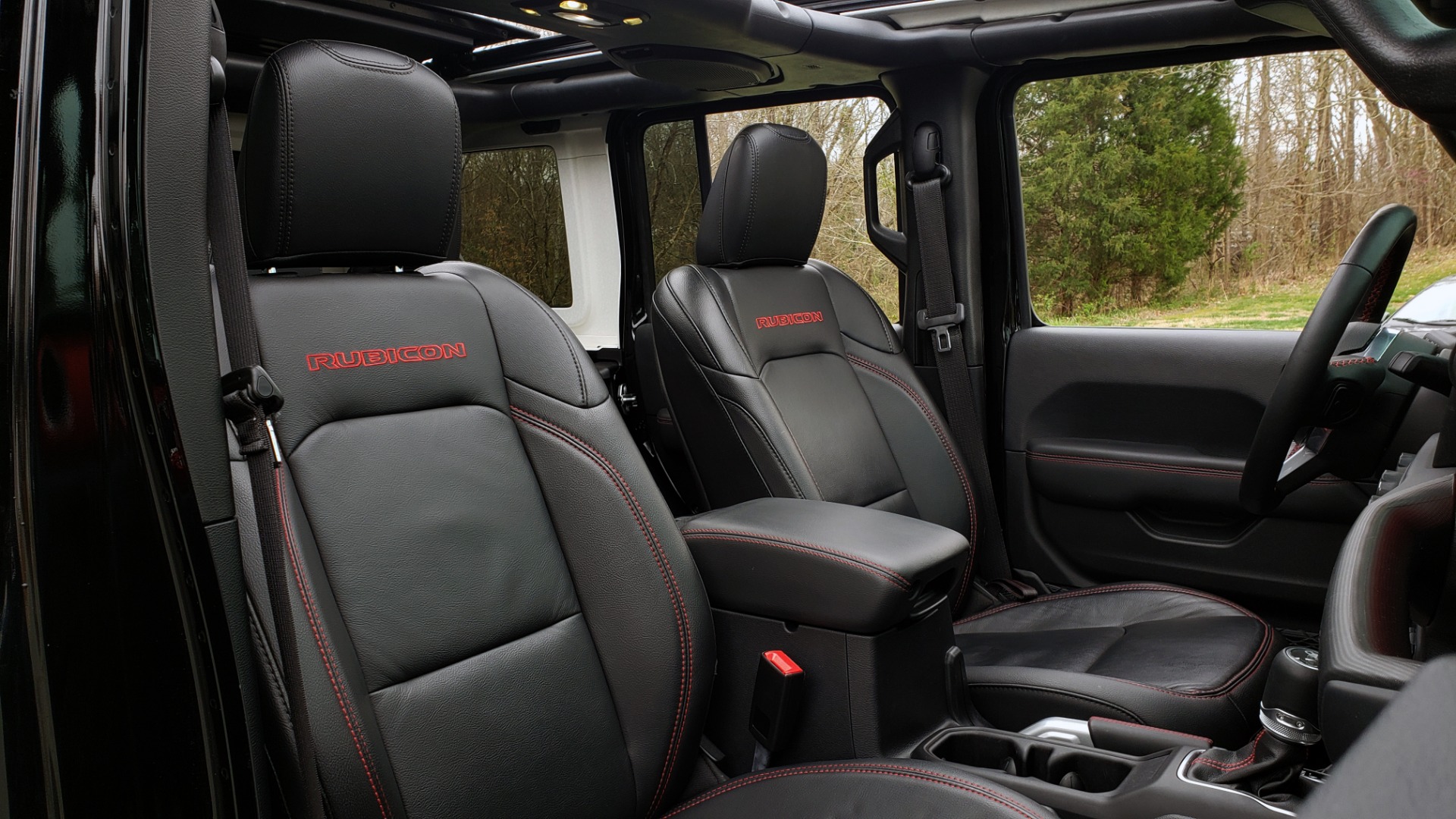 Used 2019 Jeep WRANGLER UNLIMITED RUBICON 4WD / V6 / 8-SPD AUTO / NAV / PWR TOP / REARVIEW for sale Sold at Formula Imports in Charlotte NC 28227 90