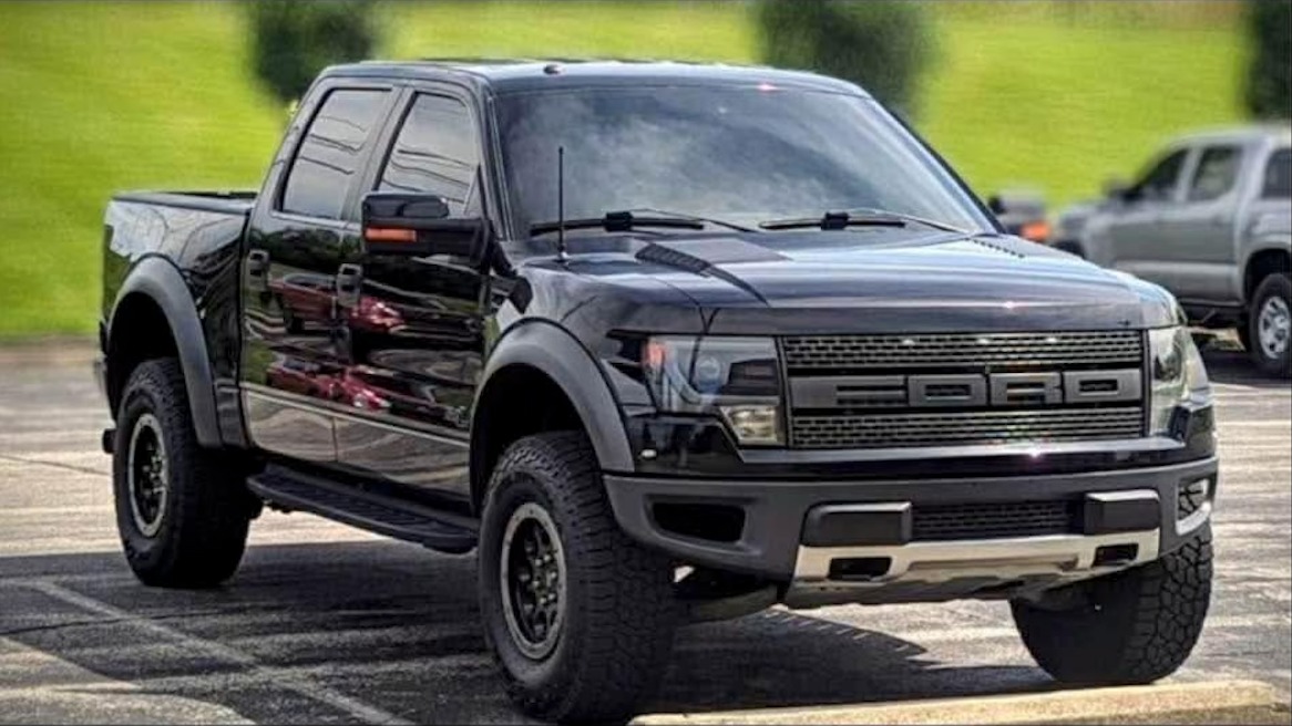2014 Ford F-150 SVT Raptor 4x4 SuperCrew 145-in's photo