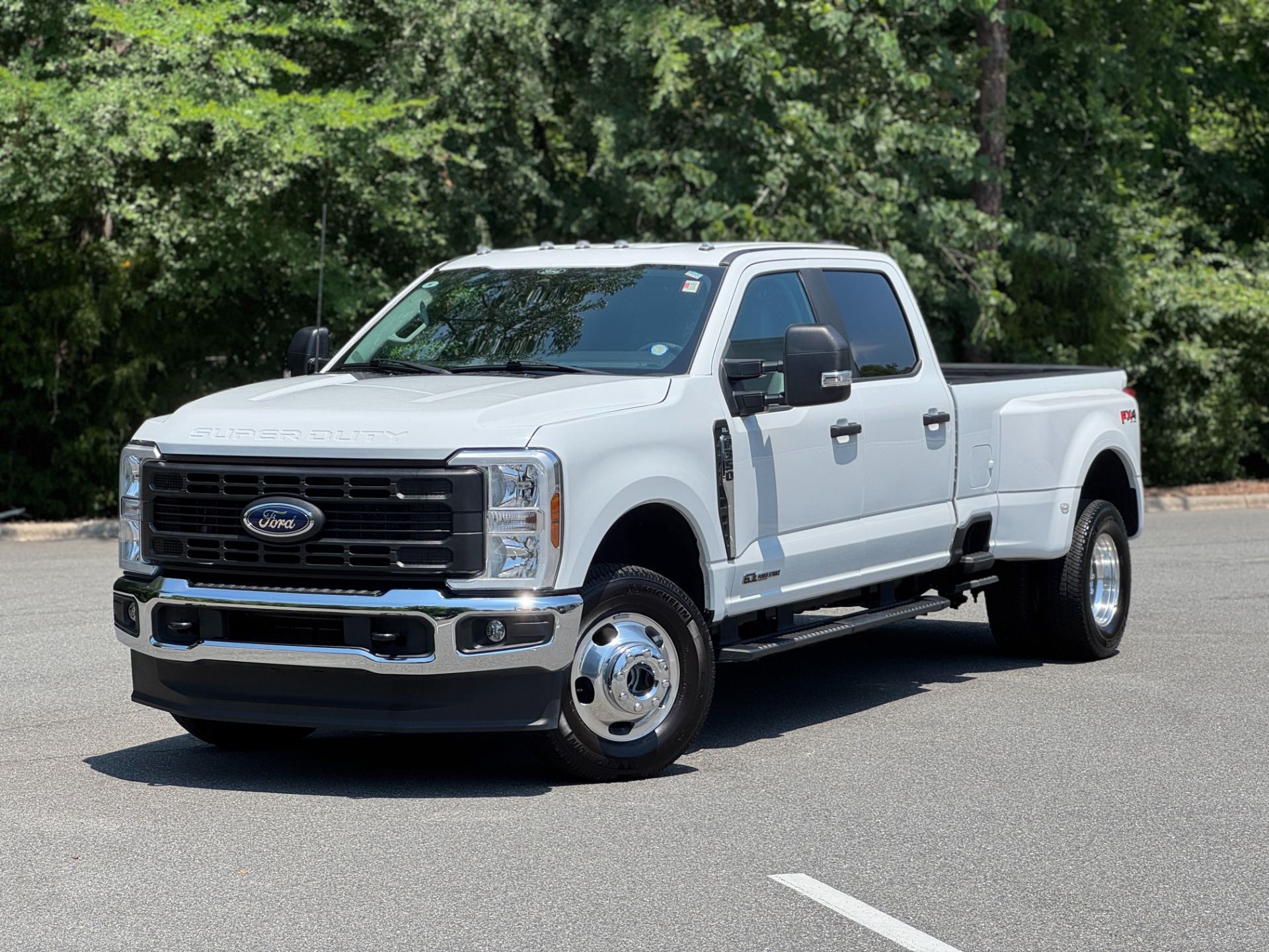 Used 2024 Ford Super Duty F-350 XL 4WD Crew Cab DRW 6.7L POWER STROKE DIESEL / FX4 OFF-ROAD PKG / 5TH WHEEL PREP for sale $55,985 at Formula Imports in Charlotte NC 28227 1