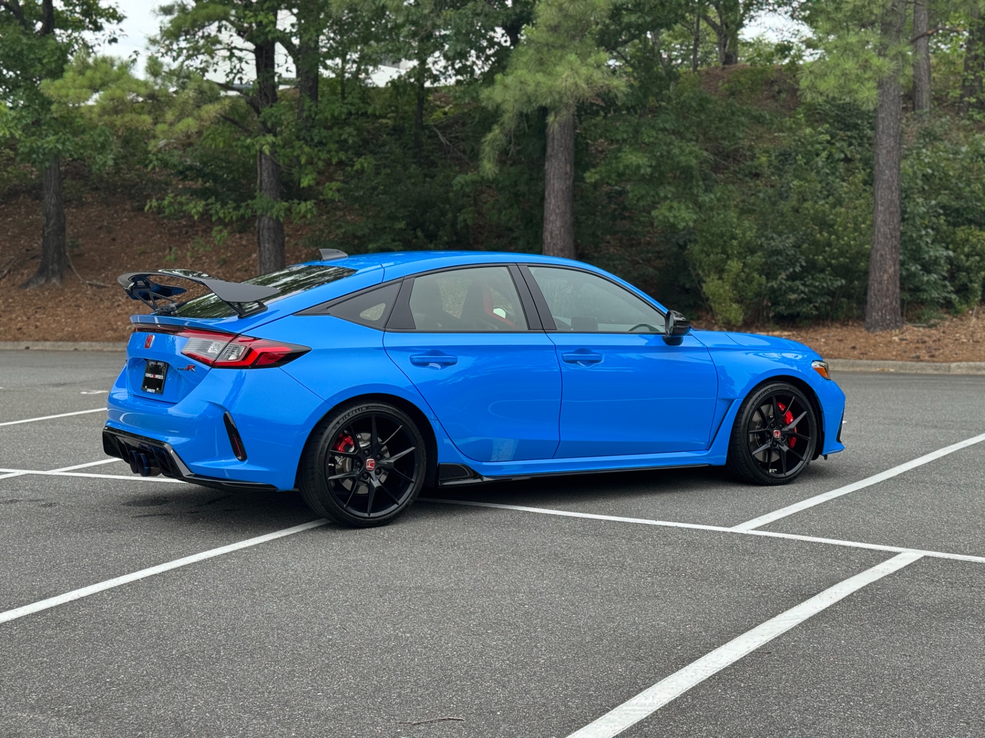 Used 2025 Honda Civic Type R BOOST BLUE PEARL / TASTEFUL MODS / LOW MILES! for sale $46,995 at Formula Imports in Charlotte NC 28227 13