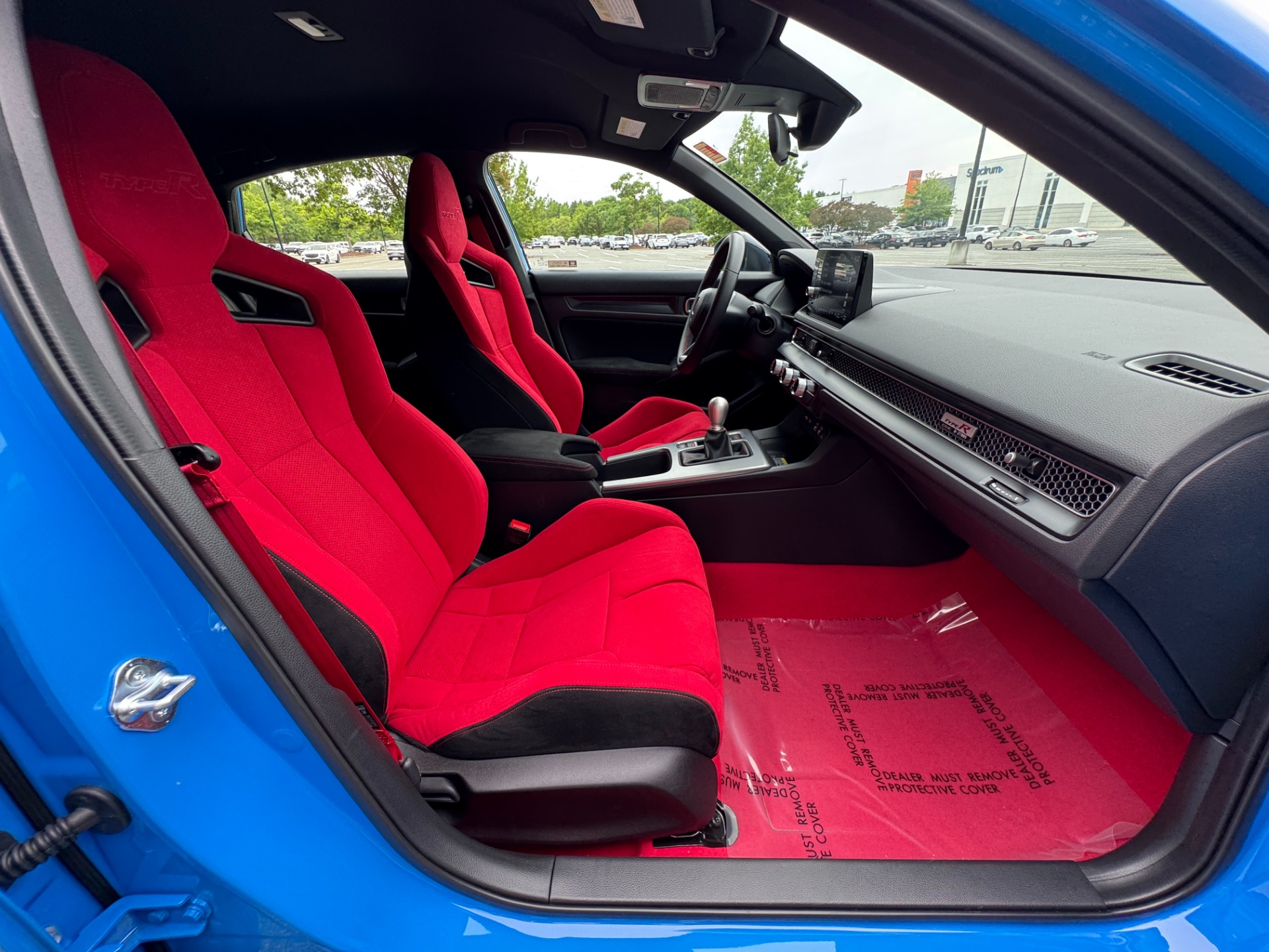 Used 2025 Honda Civic Type R BOOST BLUE PEARL / TASTEFUL MODS / LOW MILES! for sale $46,995 at Formula Imports in Charlotte NC 28227 55