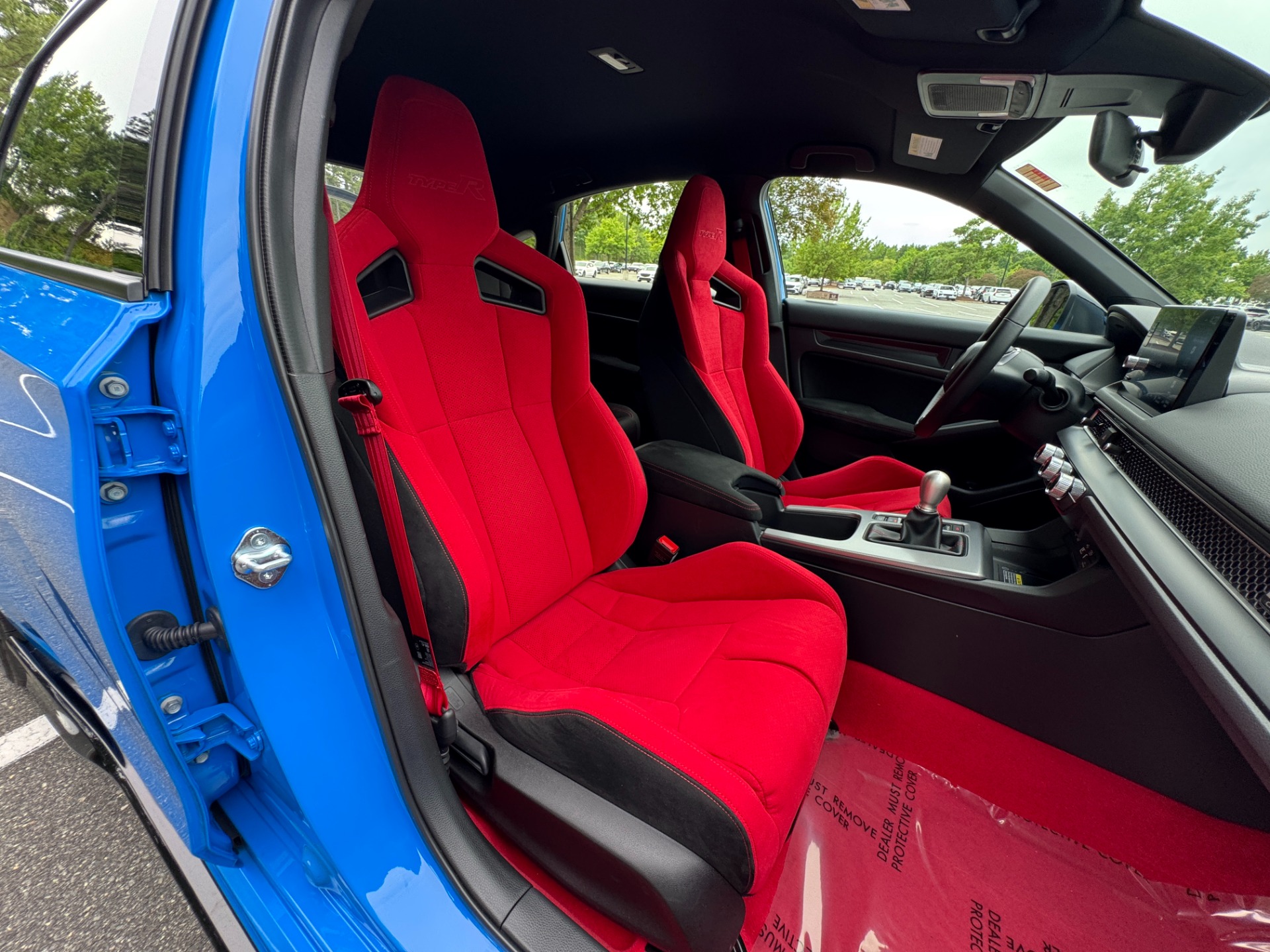 Used 2025 Honda Civic Type R BOOST BLUE PEARL / TASTEFUL MODS / LOW MILES! for sale $46,995 at Formula Imports in Charlotte NC 28227 56