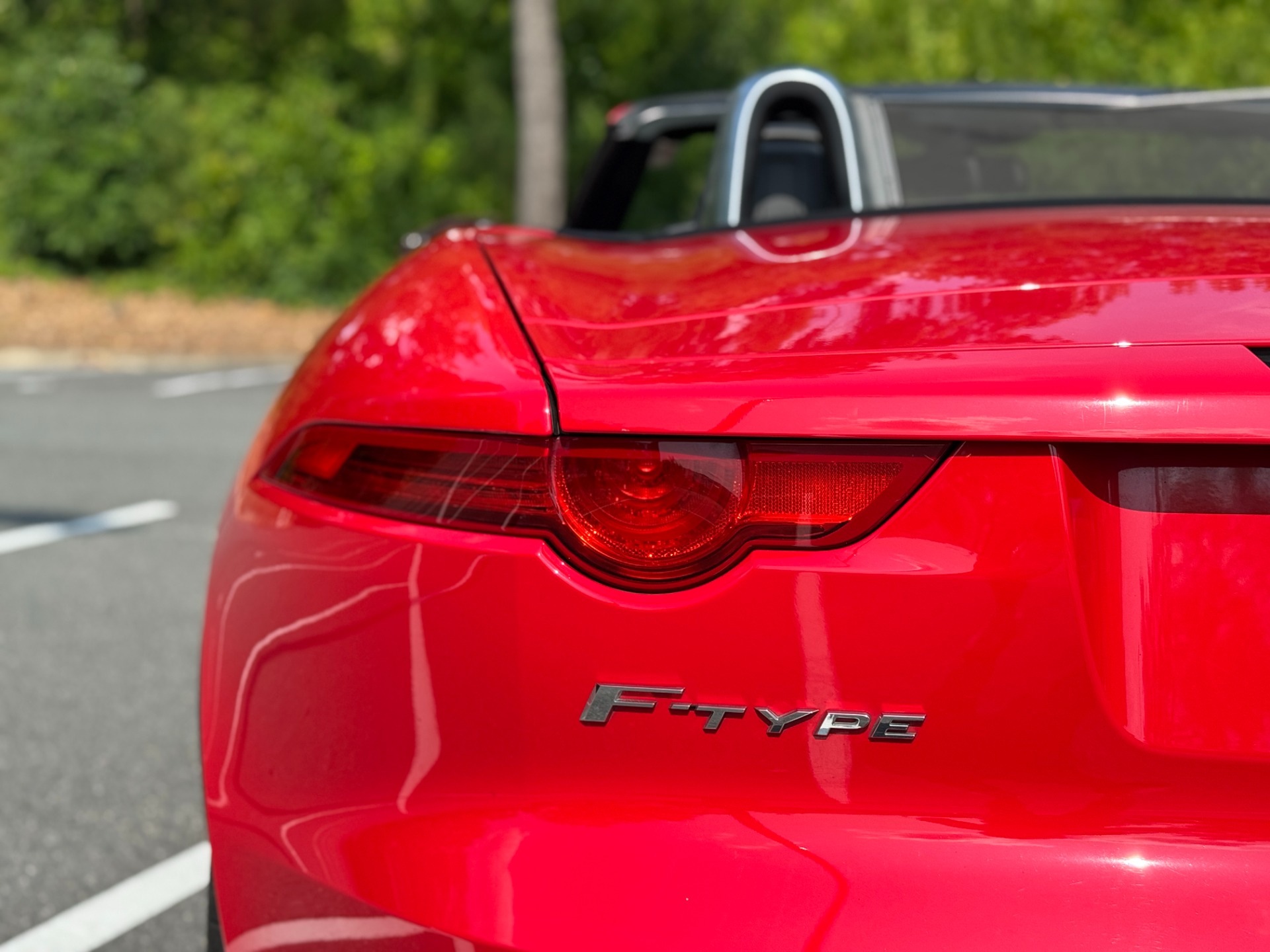 Used 2014 Jaguar F-TYPE Convertible V6 Supercharged SWITCHABLE ACTIVE EXHAUST / LOW MILES! for sale $27,800 at Formula Imports in Charlotte NC 28227 23