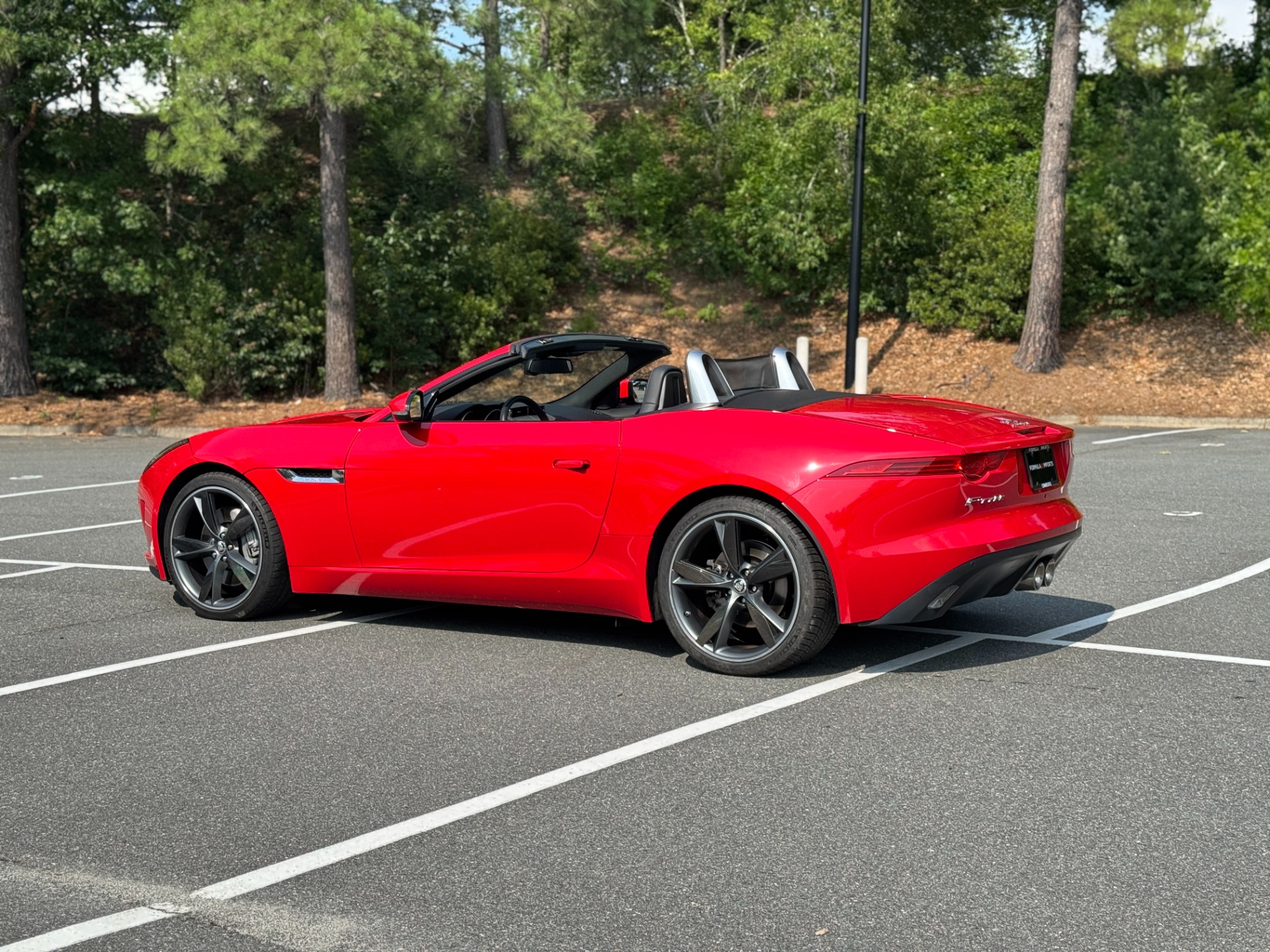Used 2014 Jaguar F-TYPE Convertible V6 Supercharged SWITCHABLE ACTIVE EXHAUST / LOW MILES! for sale $27,800 at Formula Imports in Charlotte NC 28227 7