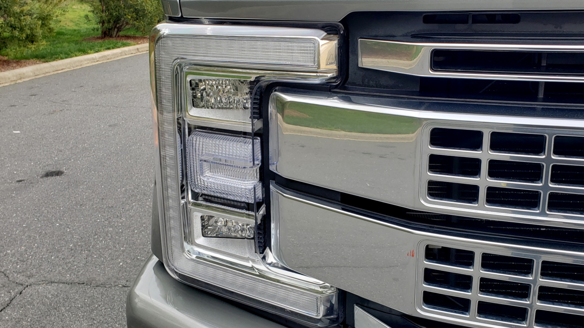 Used 2019 Ford SUPER DUTY F-250 SRW PLATINUM ULTIMATE / NAV / PANO-ROOF / REARVIEW for sale Sold at Formula Imports in Charlotte NC 28227 31