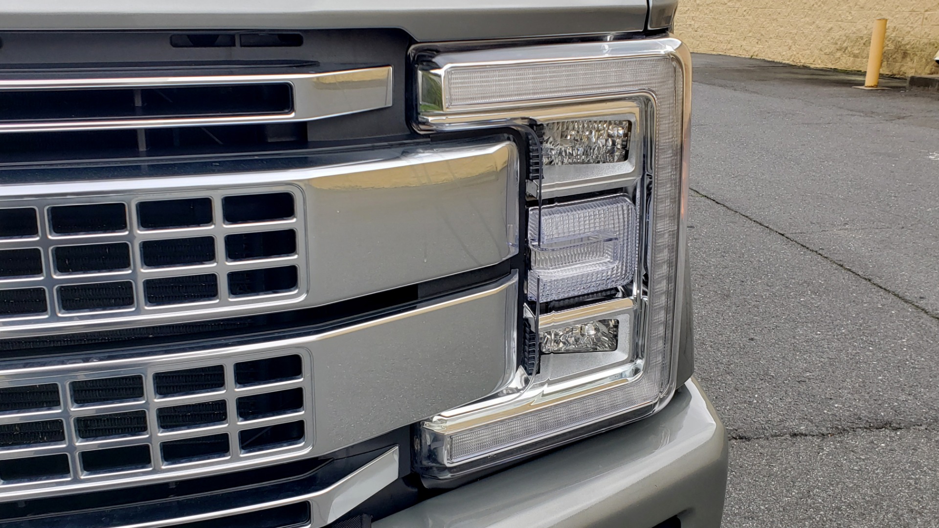 Used 2019 Ford SUPER DUTY F-250 SRW PLATINUM ULTIMATE / NAV / PANO-ROOF / REARVIEW for sale Sold at Formula Imports in Charlotte NC 28227 32