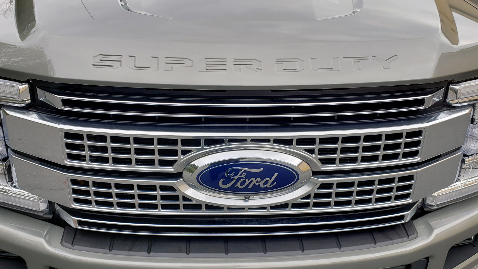 Used 2019 Ford SUPER DUTY F-250 SRW PLATINUM ULTIMATE / NAV / PANO-ROOF / REARVIEW for sale Sold at Formula Imports in Charlotte NC 28227 34