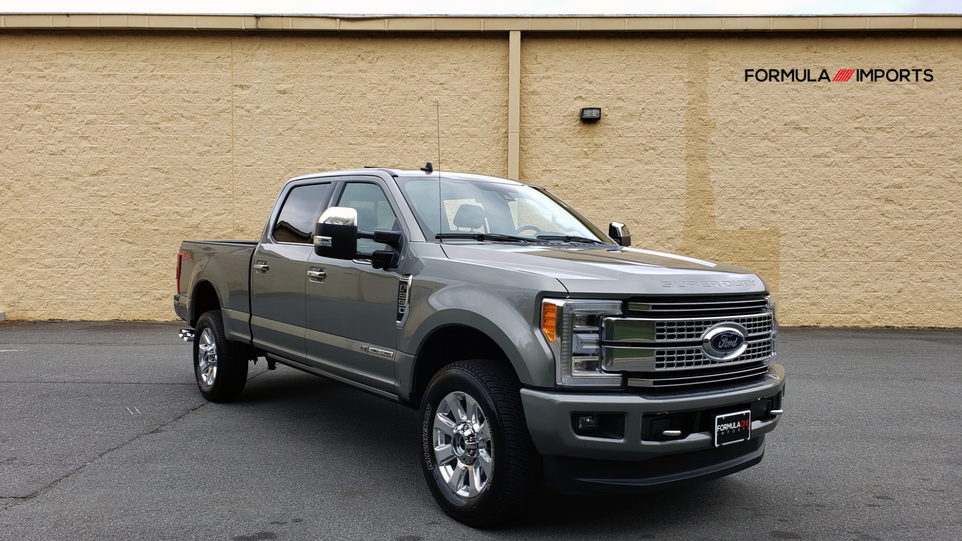 Used 2019 Ford SUPER DUTY F-250 SRW PLATINUM ULTIMATE / NAV / PANO-ROOF / REARVIEW for sale Sold at Formula Imports in Charlotte NC 28227 4