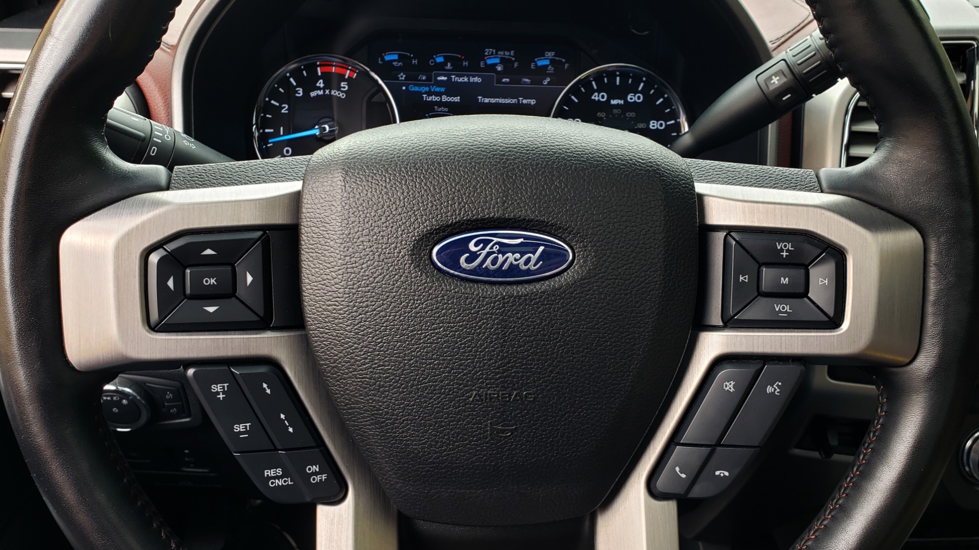 Used 2019 Ford SUPER DUTY F-250 SRW PLATINUM ULTIMATE / NAV / PANO-ROOF / REARVIEW for sale Sold at Formula Imports in Charlotte NC 28227 45