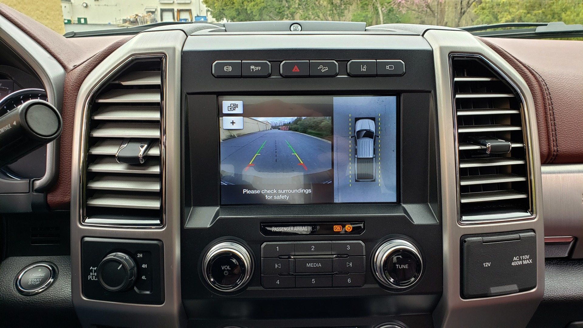 Used 2019 Ford SUPER DUTY F-250 SRW PLATINUM ULTIMATE / NAV / PANO-ROOF / REARVIEW for sale Sold at Formula Imports in Charlotte NC 28227 50