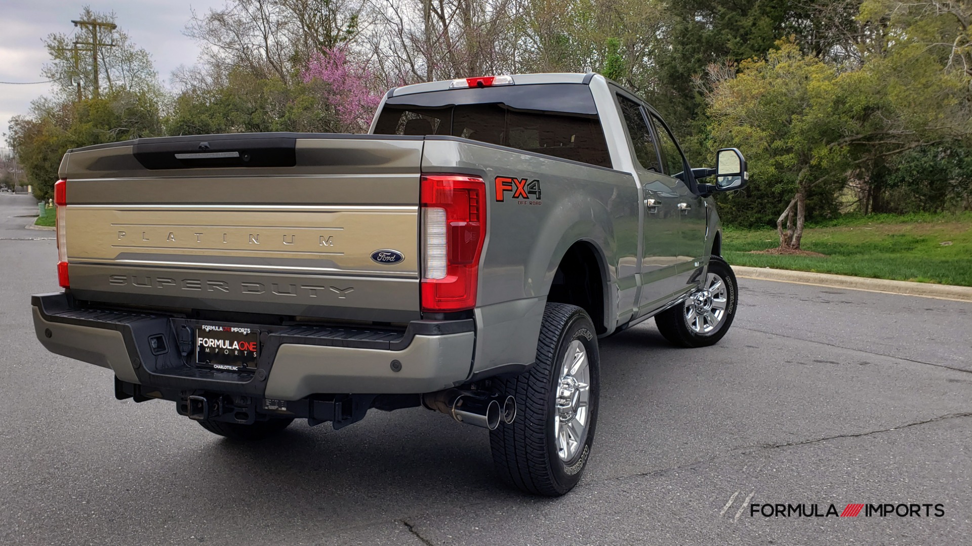 Used 2019 Ford SUPER DUTY F-250 SRW PLATINUM ULTIMATE / NAV / PANO-ROOF / REARVIEW for sale Sold at Formula Imports in Charlotte NC 28227 6
