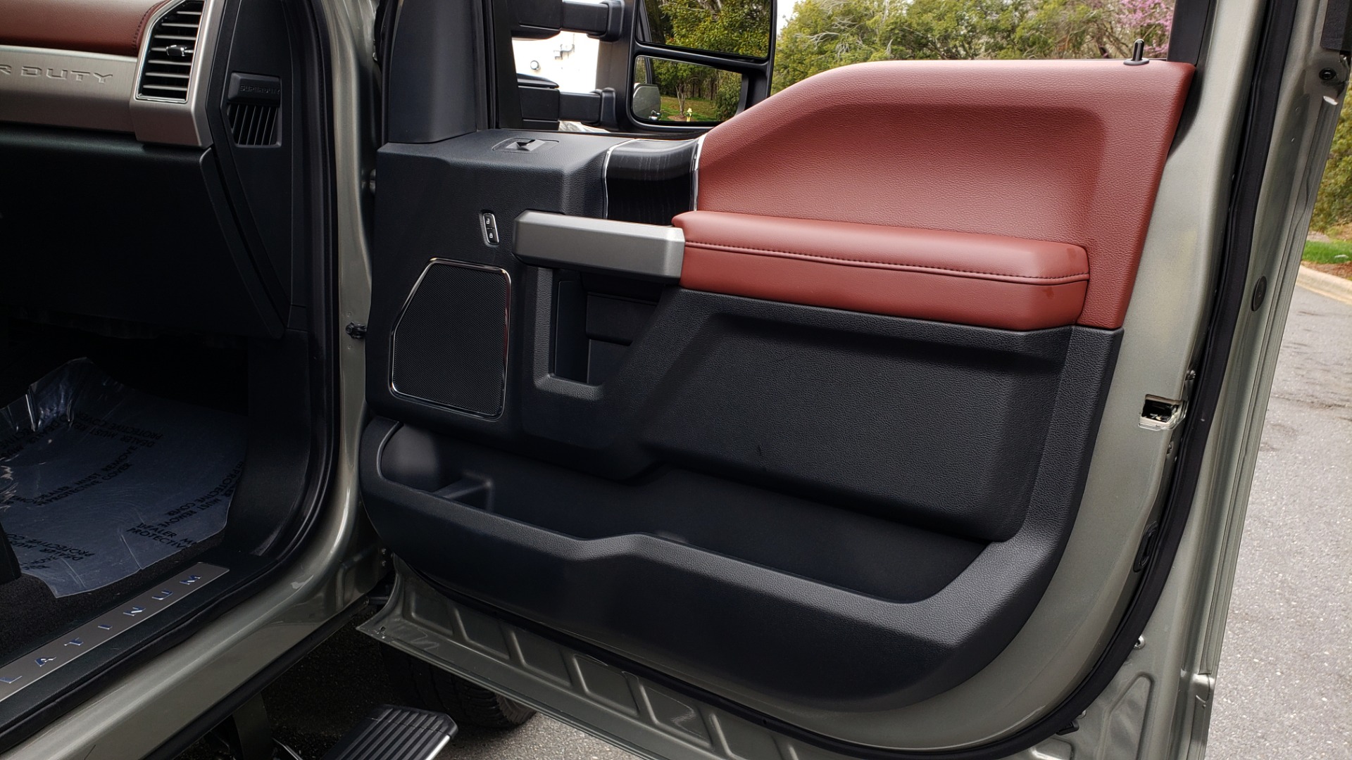 Used 2019 Ford SUPER DUTY F-250 SRW PLATINUM ULTIMATE / NAV / PANO-ROOF / REARVIEW for sale Sold at Formula Imports in Charlotte NC 28227 72