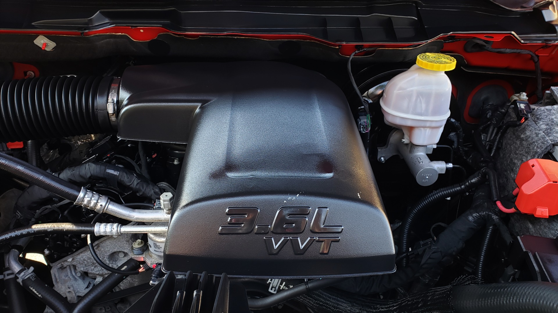 Used 2017 Ram 1500 EXPRESS CREWCAB 4X4 / 3.6L V6 / 8-SPD AUTO / BEDLINER for sale Sold at Formula Imports in Charlotte NC 28227 10