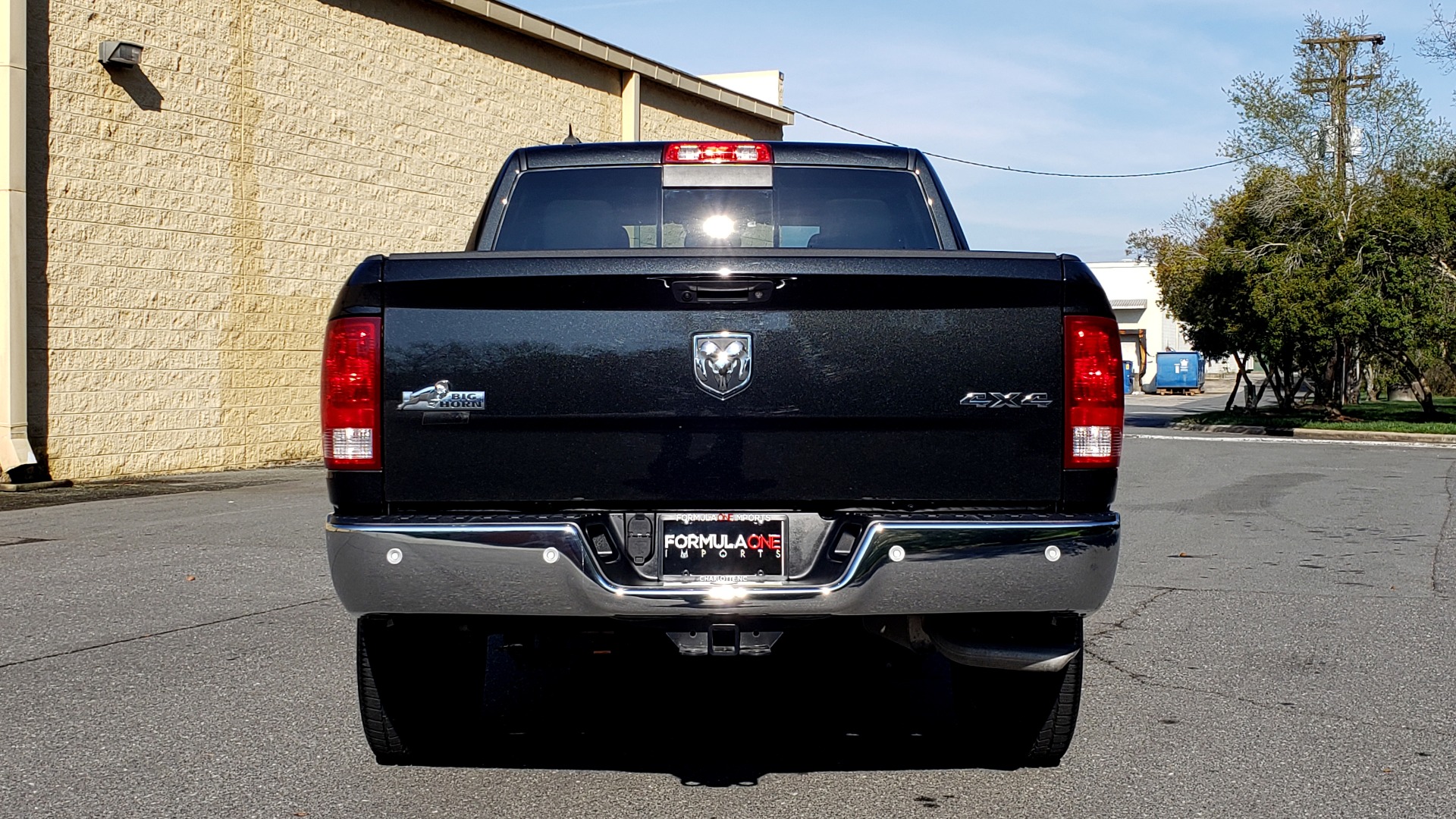 Used 2017 Ram 1500 BIG HORN CREW CAB 4X4 / 3.6L V6 / 8-SPD AUTO / WIFI HOTSPOT for sale Sold at Formula Imports in Charlotte NC 28227 20