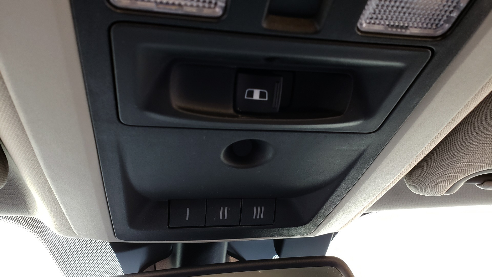 Used 2017 Ram 1500 BIG HORN CREW CAB 4X4 / 3.6L V6 / 8-SPD AUTO / WIFI HOTSPOT for sale Sold at Formula Imports in Charlotte NC 28227 49