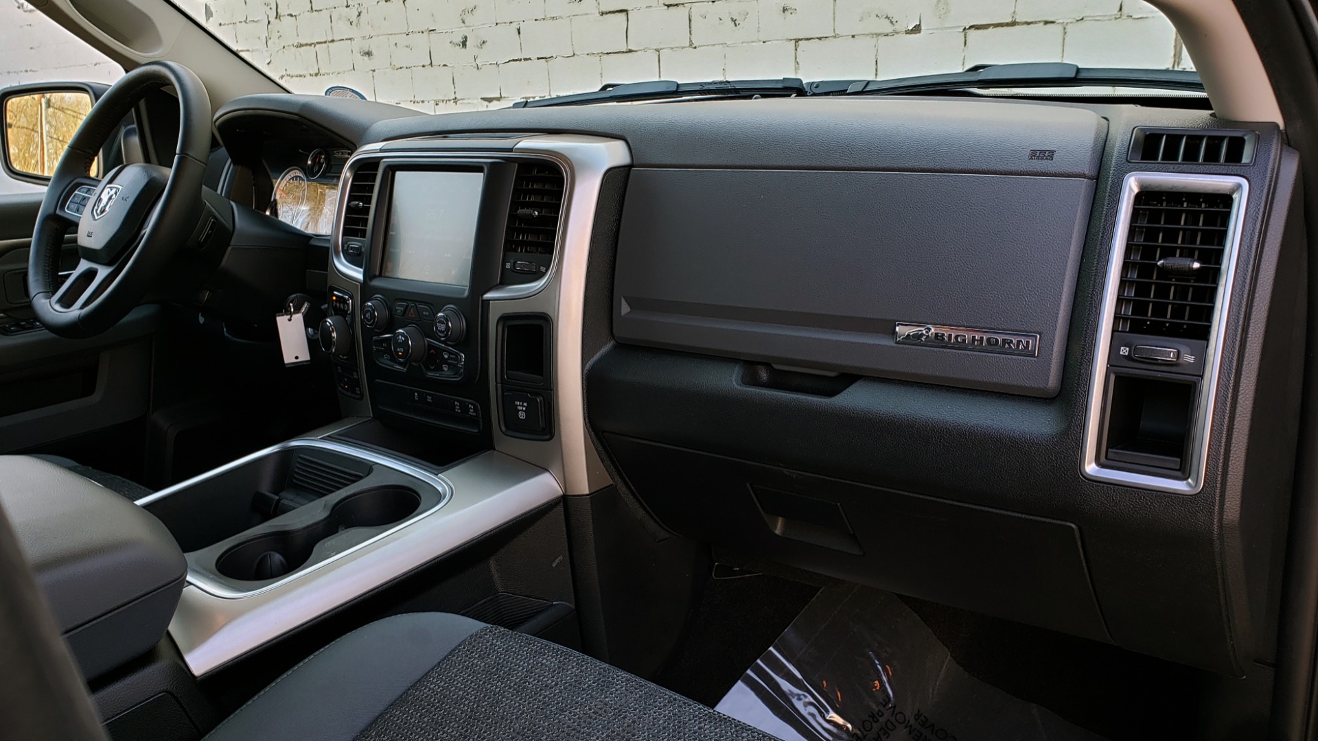 Used 2017 Ram 1500 BIG HORN CREW CAB 4X4 / 3.6L V6 / 8-SPD AUTO / WIFI HOTSPOT for sale Sold at Formula Imports in Charlotte NC 28227 62