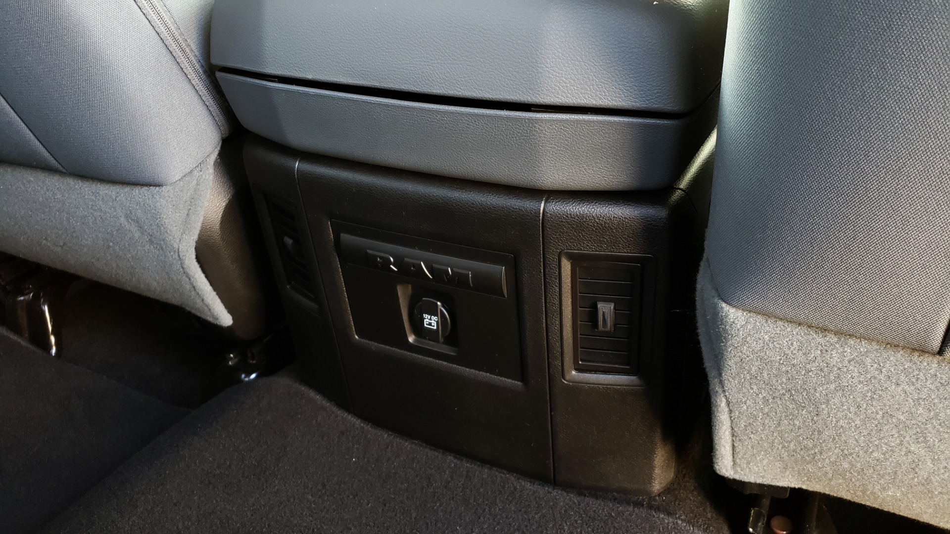 Used 2017 Ram 1500 BIG HORN CREW CAB 4X4 / 3.6L V6 / 8-SPD AUTO / WIFI HOTSPOT for sale Sold at Formula Imports in Charlotte NC 28227 71