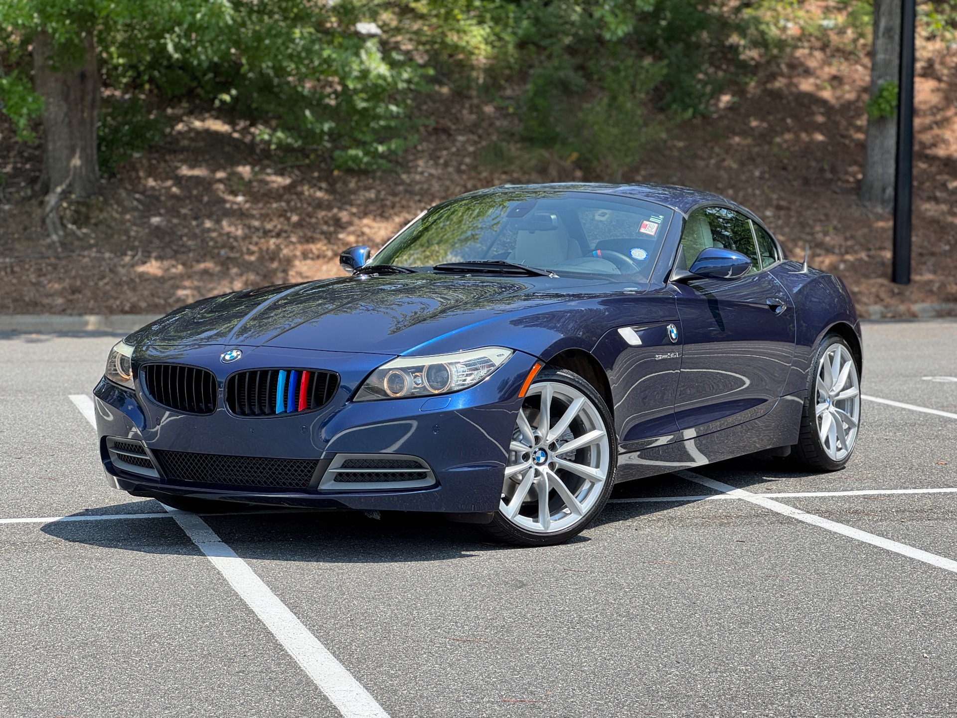 Used 2011 BMW Z4 Roadster sDrive35i SPORT PKG / PREMIUM PKG / DCT / 19IN WHEELS for sale $17,999 at Formula Imports in Charlotte NC 28227 1