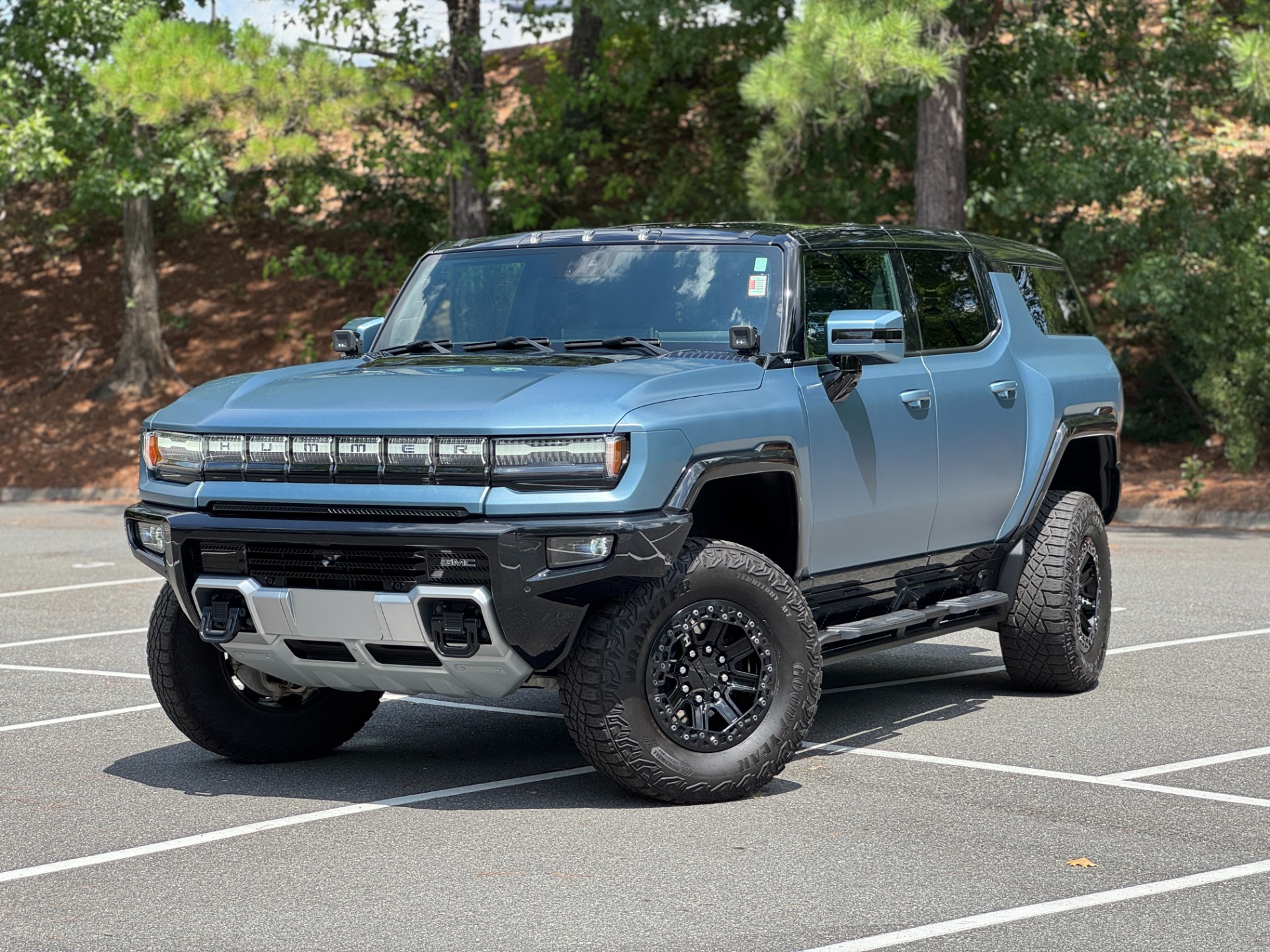 Used 2024 GMC HUMMER EV SUV e4WD 3X OMEGA EDITION / EXTREME OFF-ROAD PKG / 18IN WHEELS for sale $79,999 at Formula Imports in Charlotte NC 28227 1