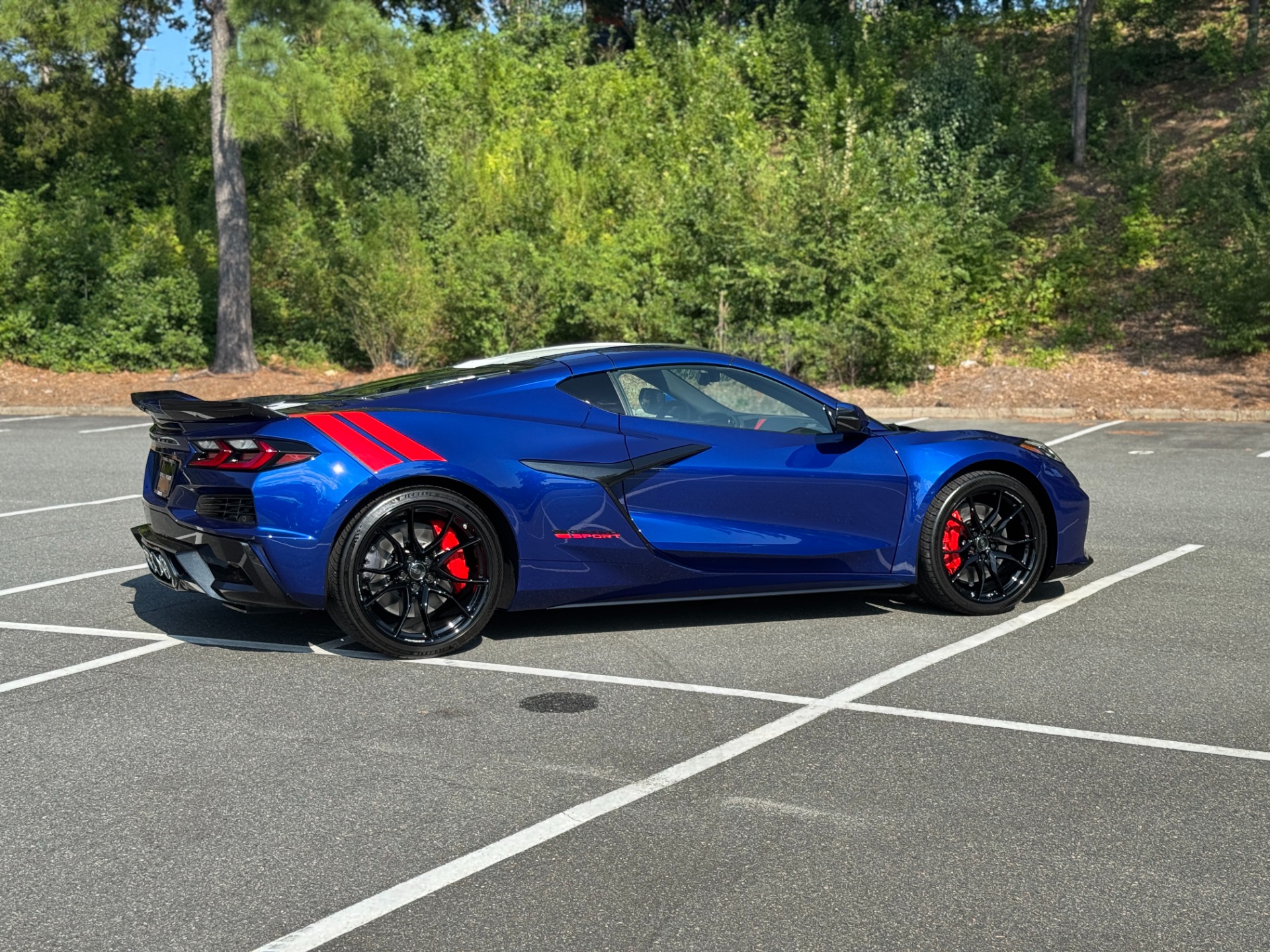 Used 2027 Chevrolet Corvette Grand Sport Cpe w/2LT COMP SEATS / FRONT LIFT / STEALTH INTERIOR TRIM for sale Call for price at Formula Imports in Charlotte NC 28227 13