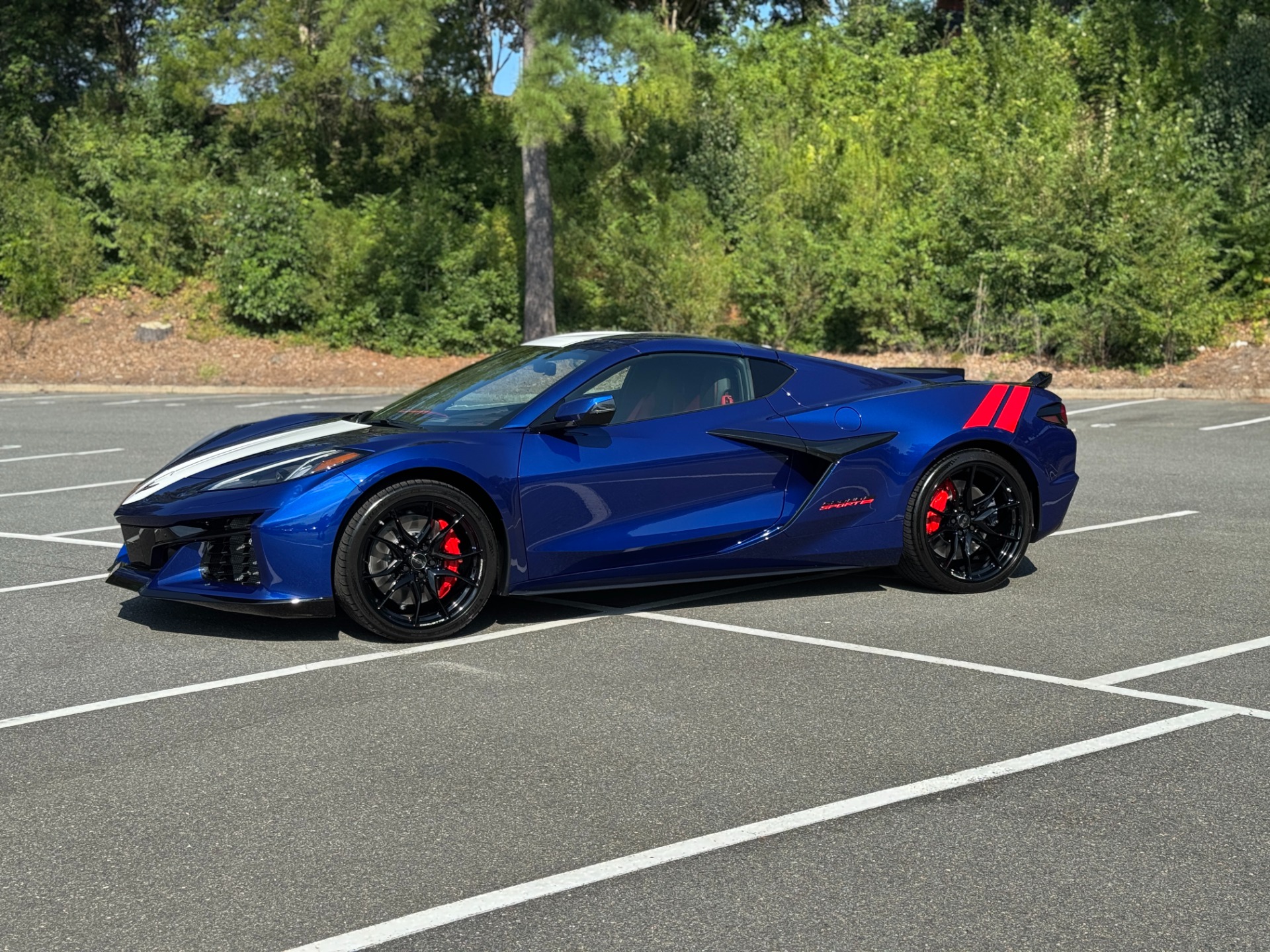 Used 2027 Chevrolet Corvette Grand Sport Cpe w/2LT COMP SEATS / FRONT LIFT / STEALTH INTERIOR TRIM for sale Call for price at Formula Imports in Charlotte NC 28227 5