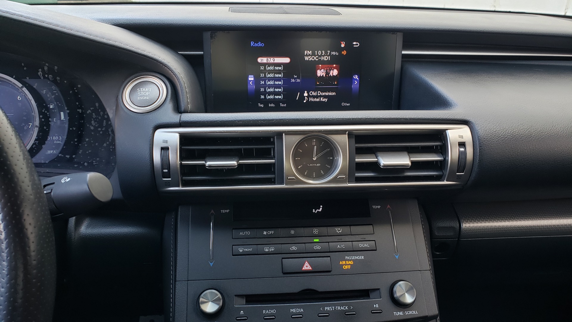 Used 2015 Lexus IS 250 F-SPORT / BSM / SUNROOF / VENT SEATS / REARVIEW for sale Sold at Formula Imports in Charlotte NC 28227 43