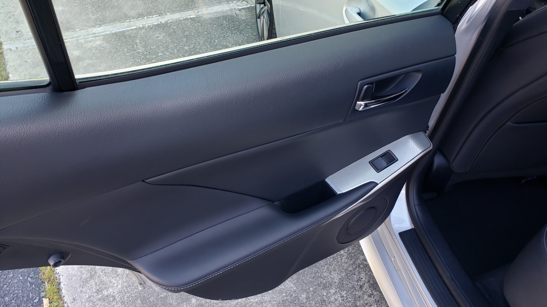 Used 2015 Lexus IS 250 F-SPORT / BSM / SUNROOF / VENT SEATS / REARVIEW for sale Sold at Formula Imports in Charlotte NC 28227 57