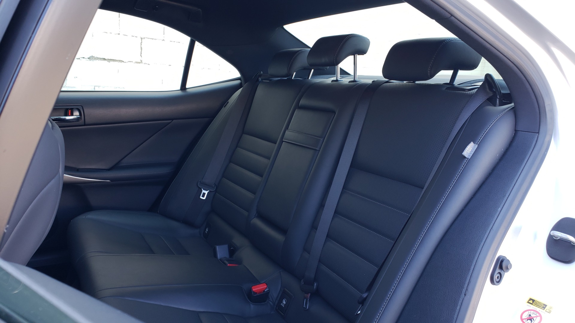Used 2015 Lexus IS 250 F-SPORT / BSM / SUNROOF / VENT SEATS / REARVIEW for sale Sold at Formula Imports in Charlotte NC 28227 61